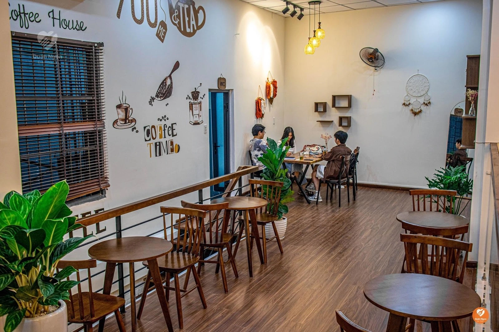 Khám Phá TMORE 24/7: Quán Cà Phê Đa Dạng Tại Đà Nẵng