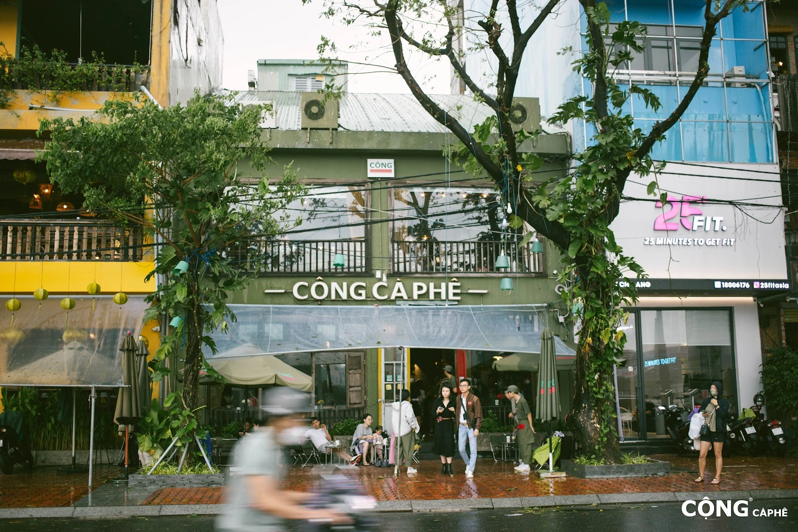 Discover Cong Ca Phe on Bach Dang Street, Da Nang: A Retro Coffee Shop with Delicious and Affordable Prices