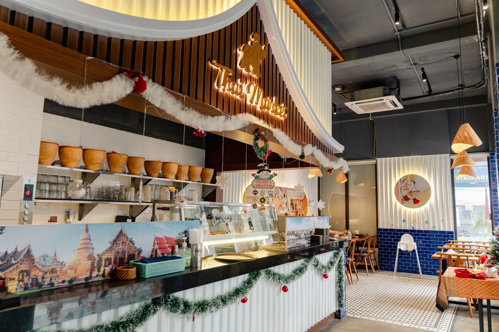 Thai Market Restaurant: Tinh Hoa Ẩm Thực Thái Giữa Lòng Đà Nẵng.