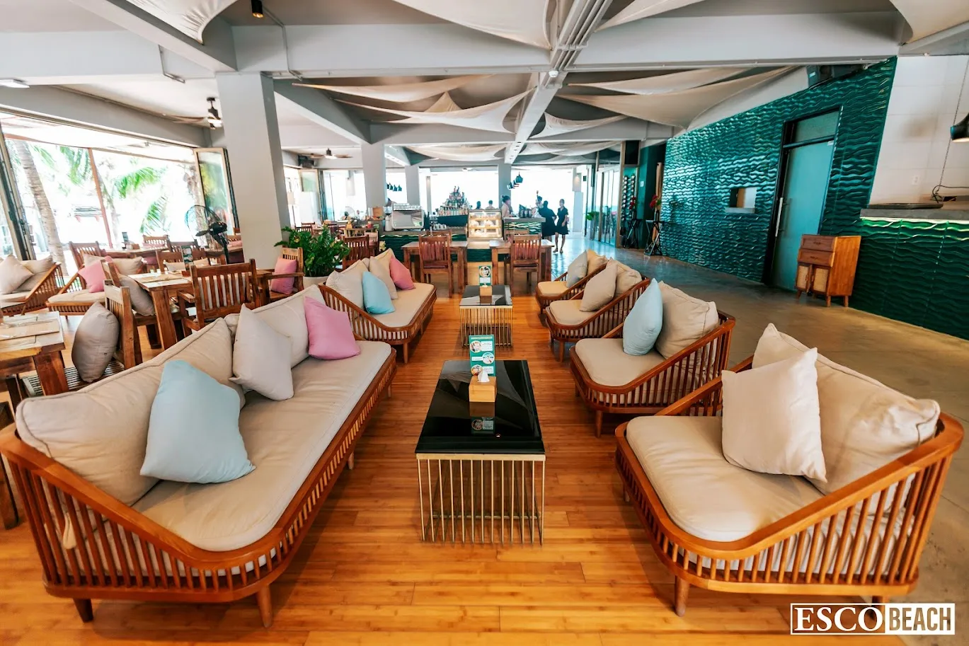 Esco Beach- Tổ Hợp Cafe Lounge Bar View Biển Sang Nhất Đà Nẵng