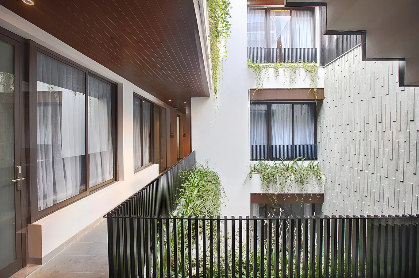 Fanta Suite Villa Da Nang - Villa Near the Beach with Amenities