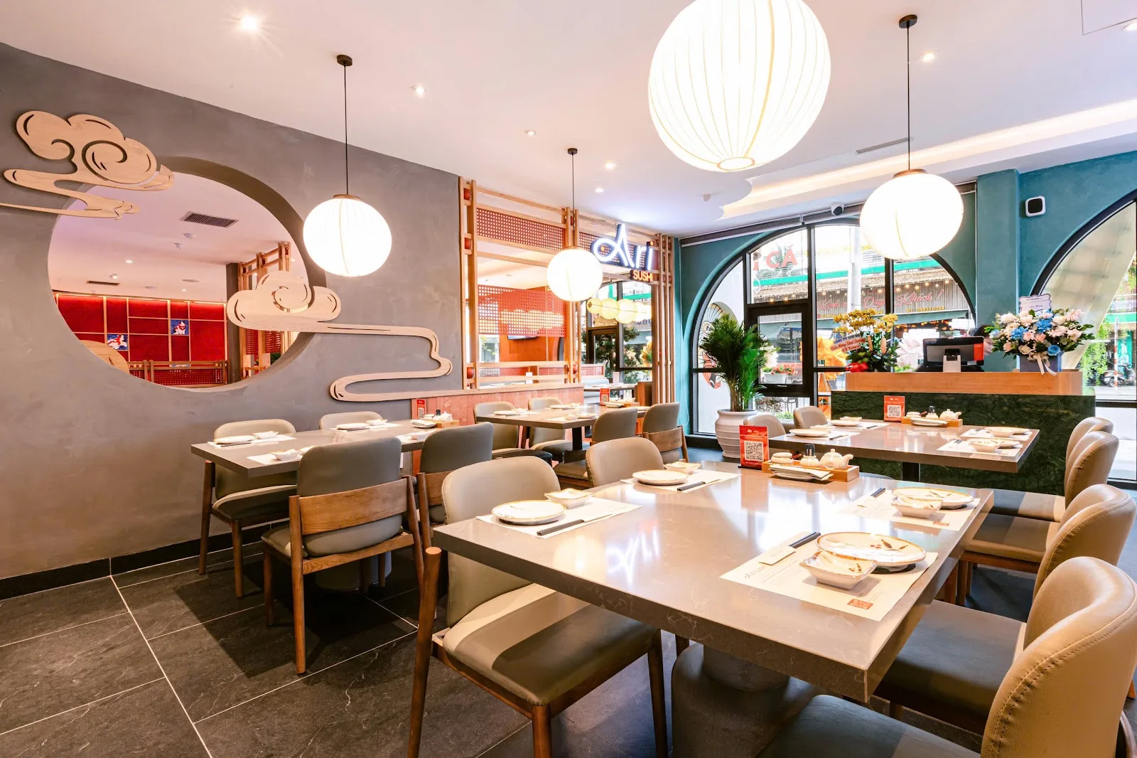 Ari Sushi - ร้านอาหารซูชิญี่ปุ่น 4.8 ดาวหรูหรา ใกล้ชายหาด Mỹ Khê