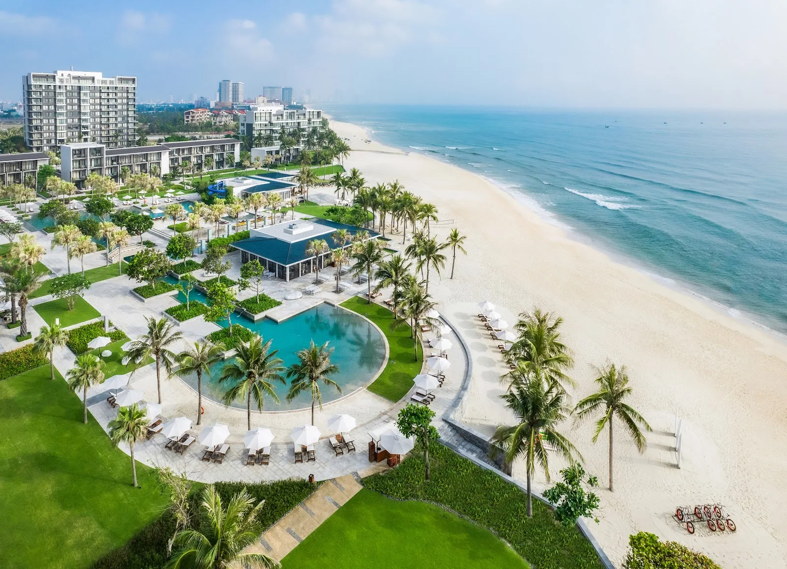 Hyatt Regency Danang Resort and Spa – Trường Sa 해변의 5성 리조트, Ngũ Hành Sơn