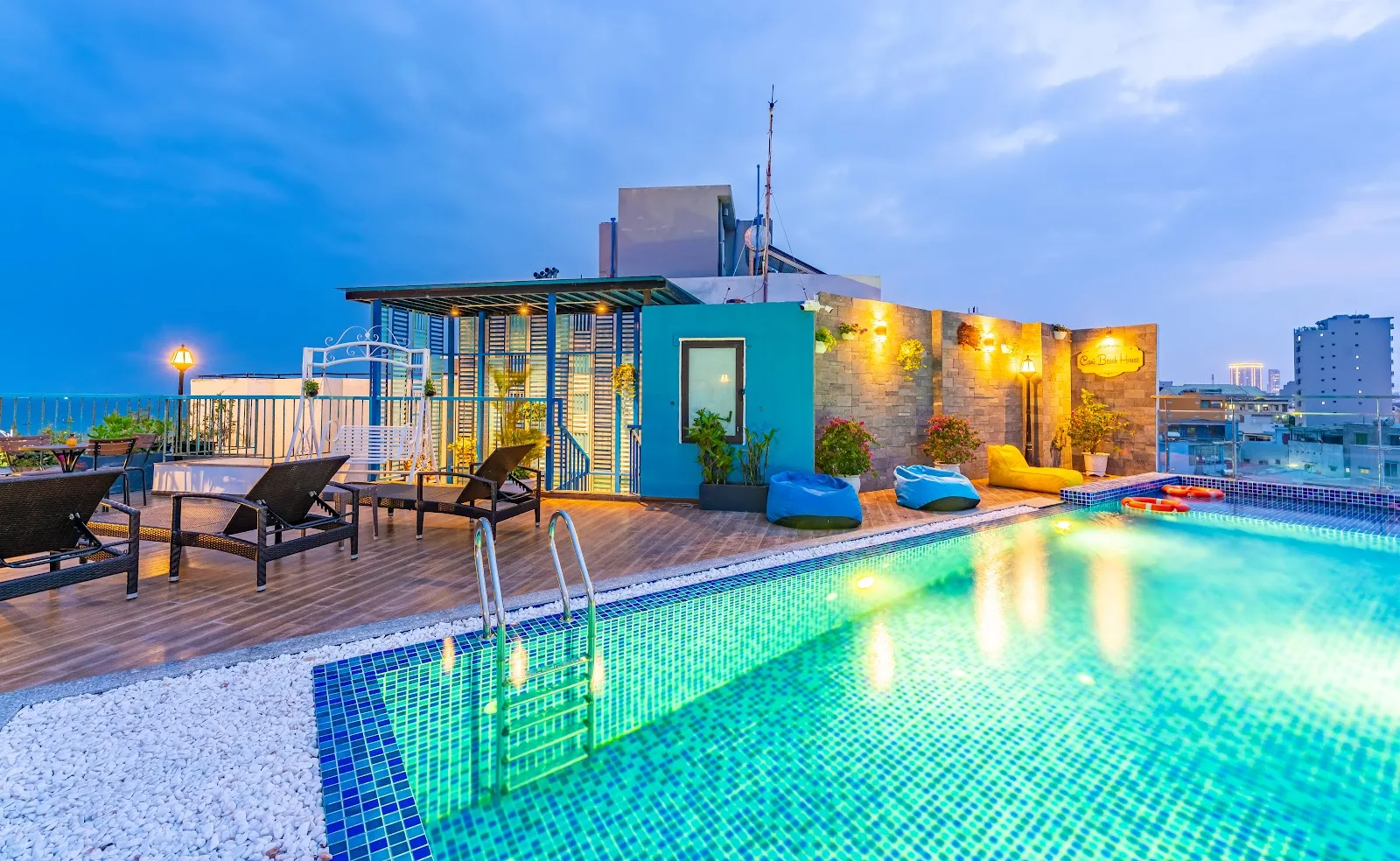 Cani Beach House - 바다와 Son Tra 산의 파노라마 전망 스튜디오 아파트먼트