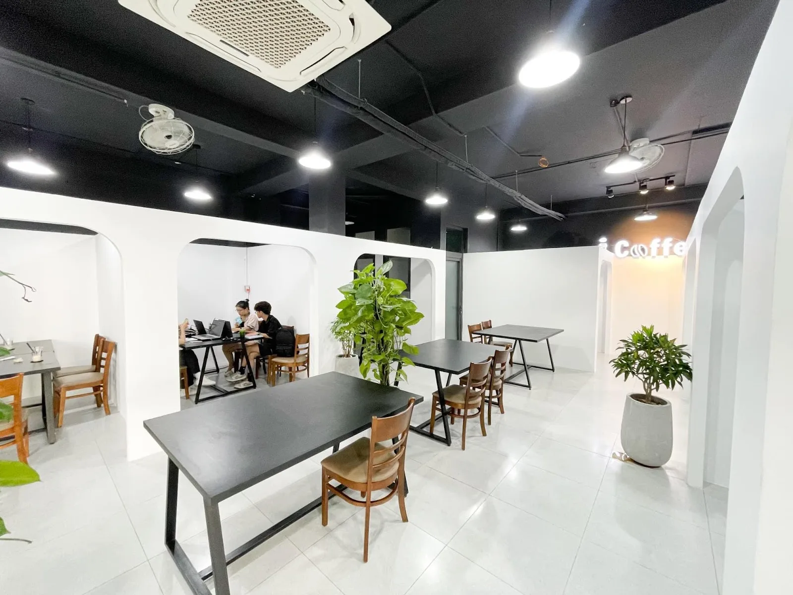I Coffee 2 – 24/7 카페, 별도의 완벽한 시설이 있는 개인실, 추가 비용 없음