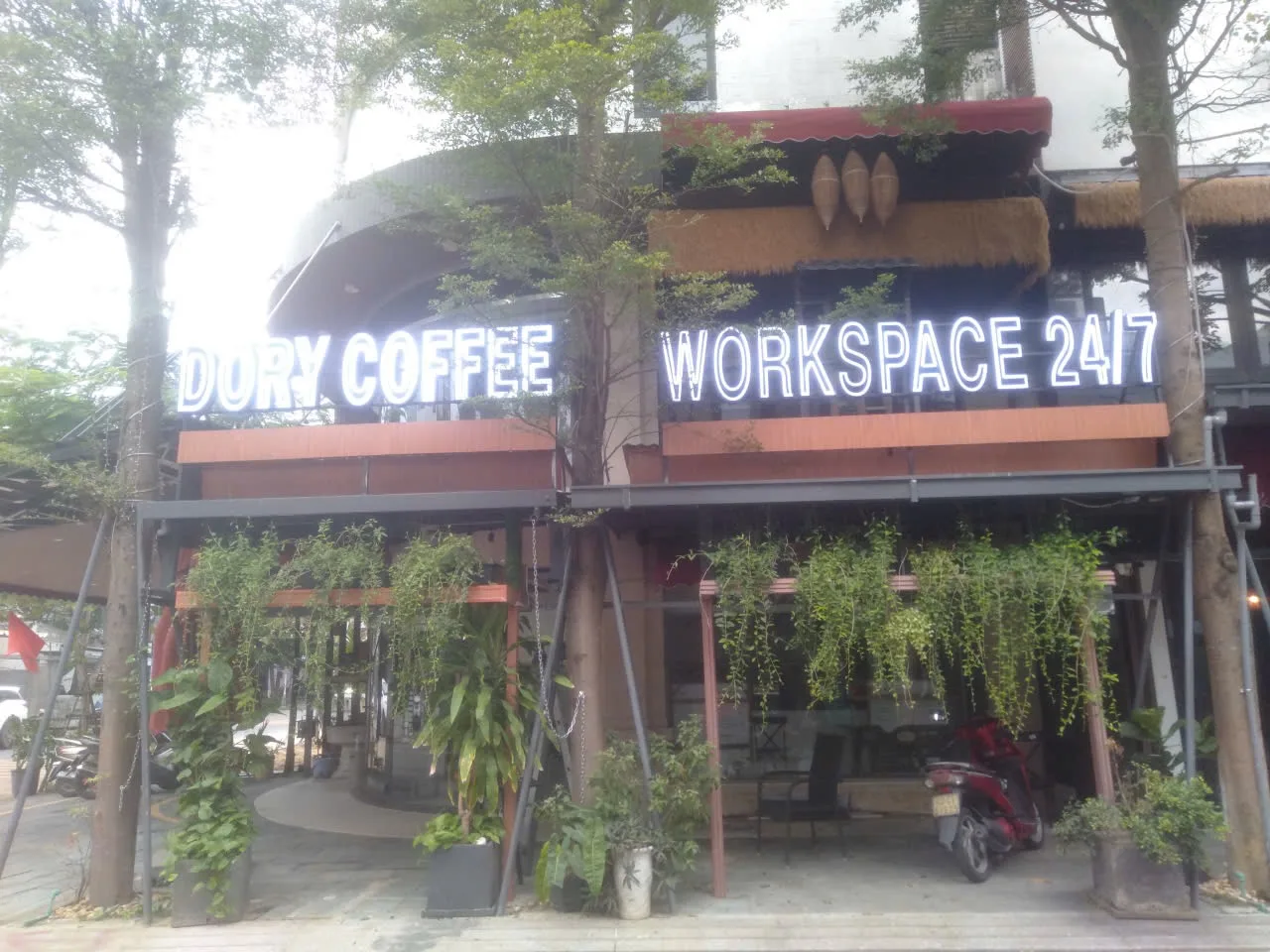 Dory Coffee & Workspace 24/7 Đà Nẵng