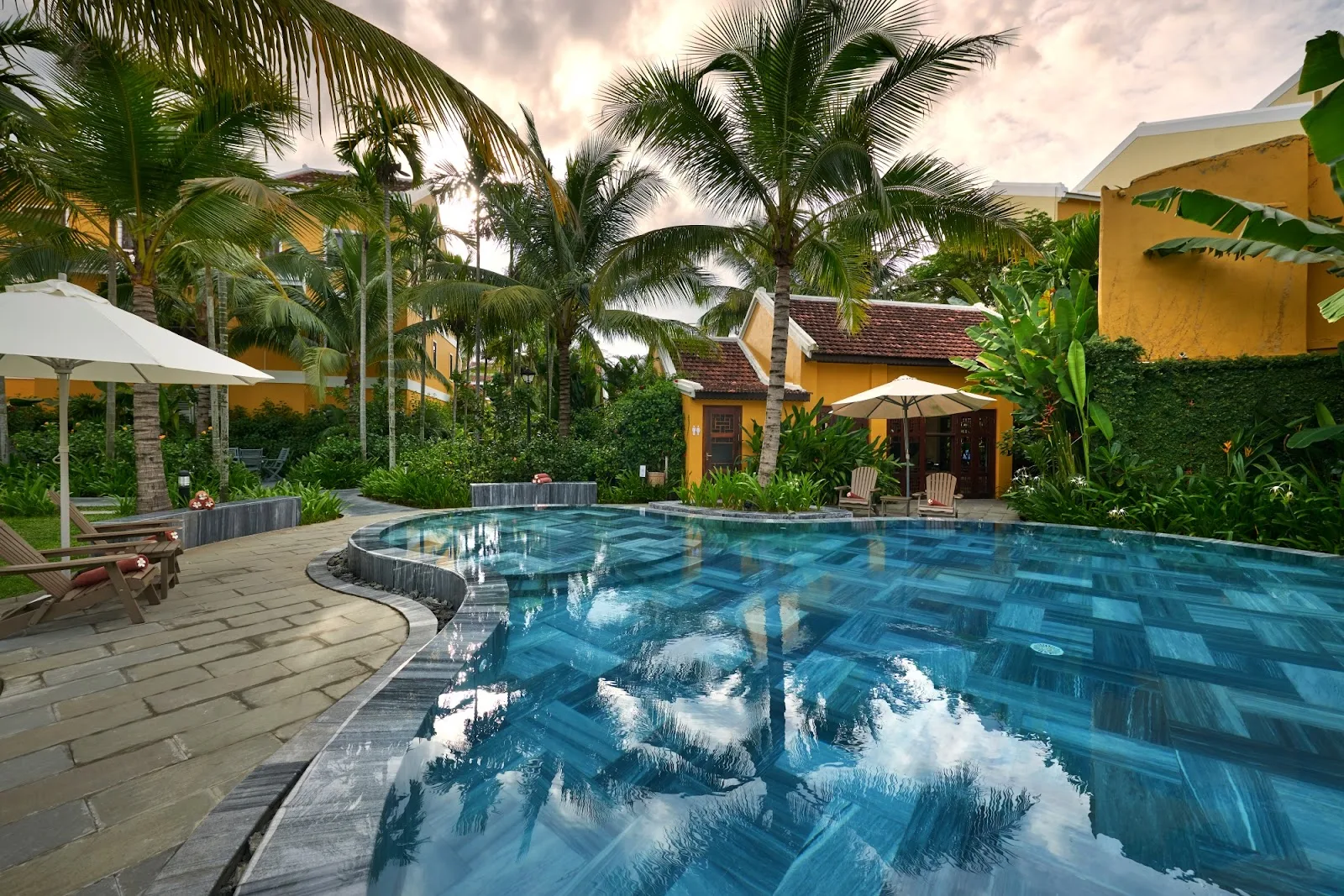 La Siesta Hoi An Resort & Spa: 쌀밭 전망이 있는 5성급 호화 리조트, 호이안 고궁 근처