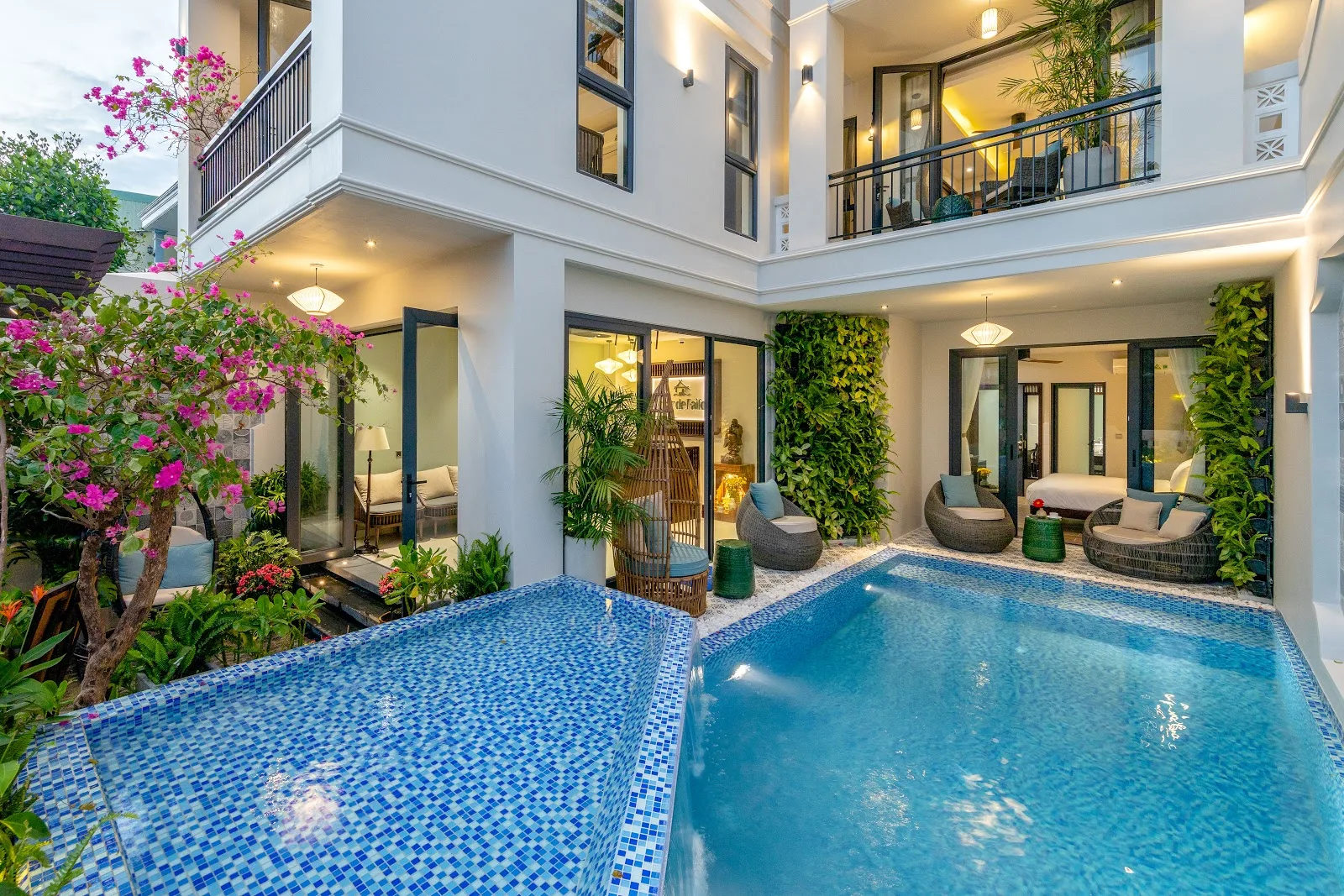 Volar de Faifo: Villa Mini Gần Phố Cổ Hội An Có Hồ Bơi Và Ban Công Riêng Cực Chill