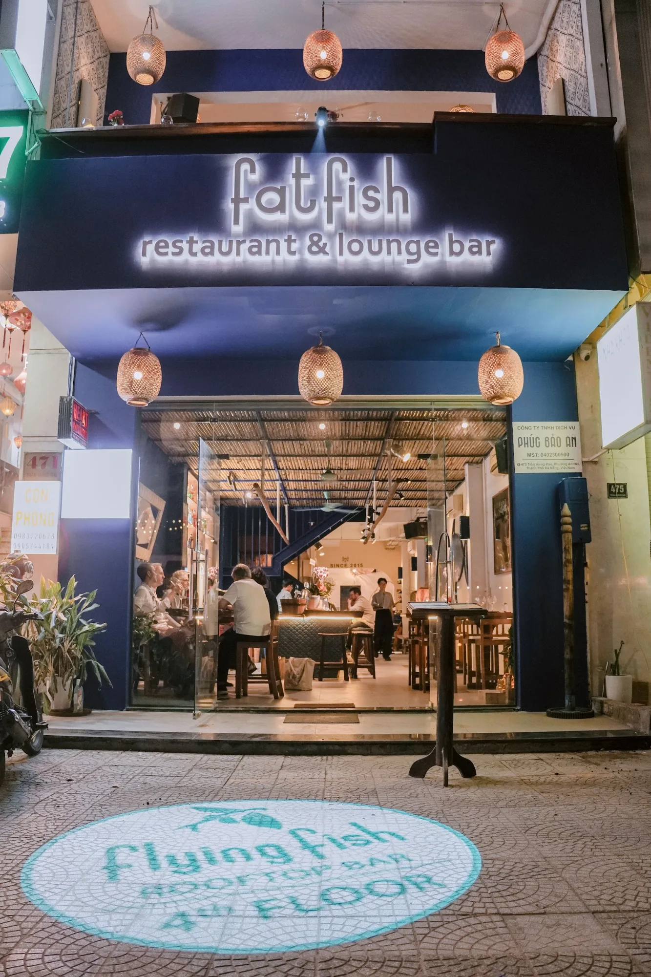 Fatfish Restaurant & Lounge Bar – 海鲜餐厅和豪华酒廊，位于韩江边