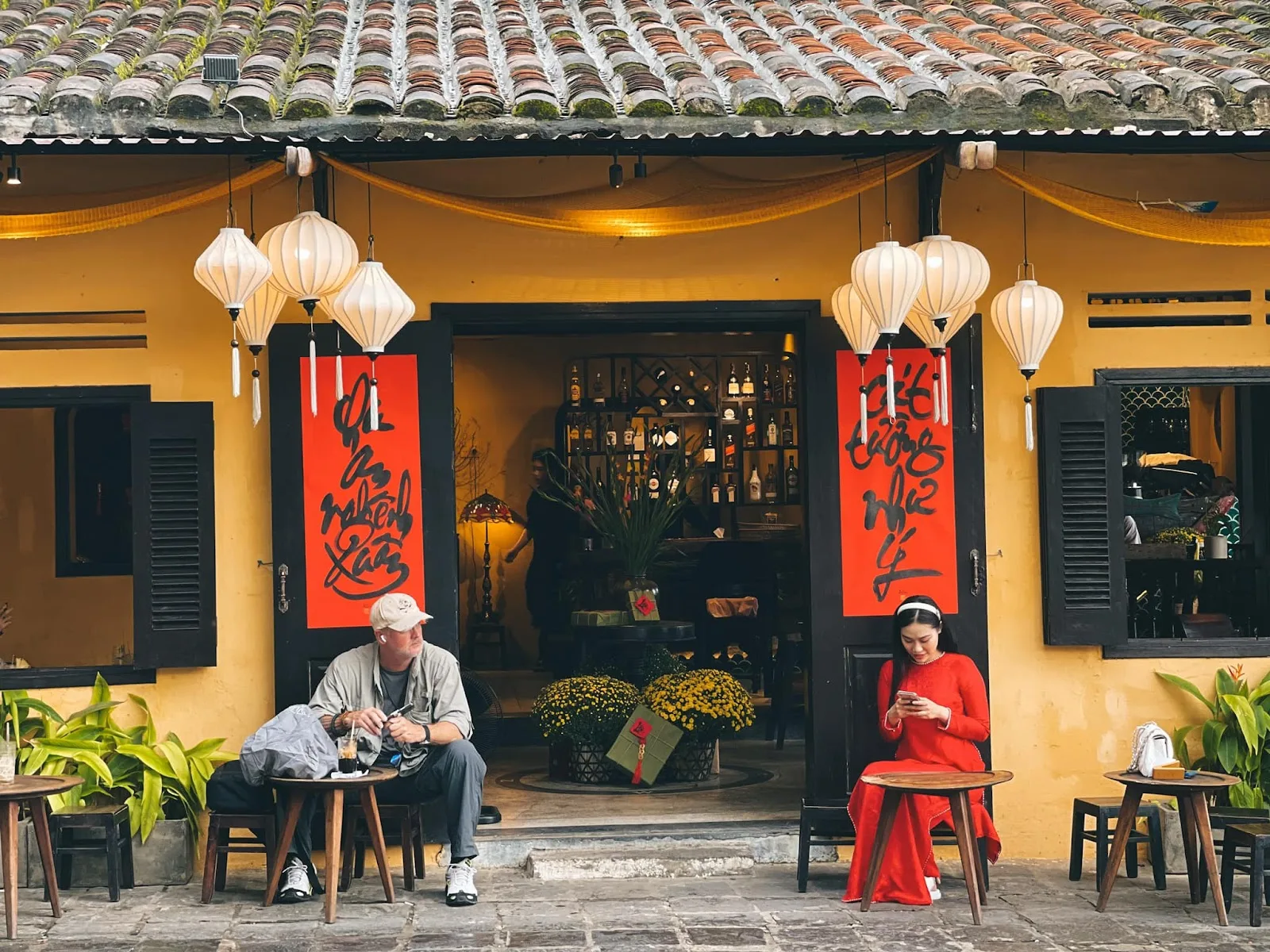 Chu An Cafe Hội An - Cà Phê View Phố Cổ Sát Cầu An Hội Cực Thoáng Đãng