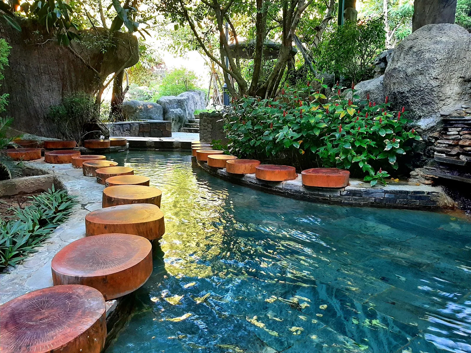 Ebisu Onsen Resort Đà Nẵng - Nghỉ Dưỡng Suối Khoáng Nóng Tại Núi Thần Tài