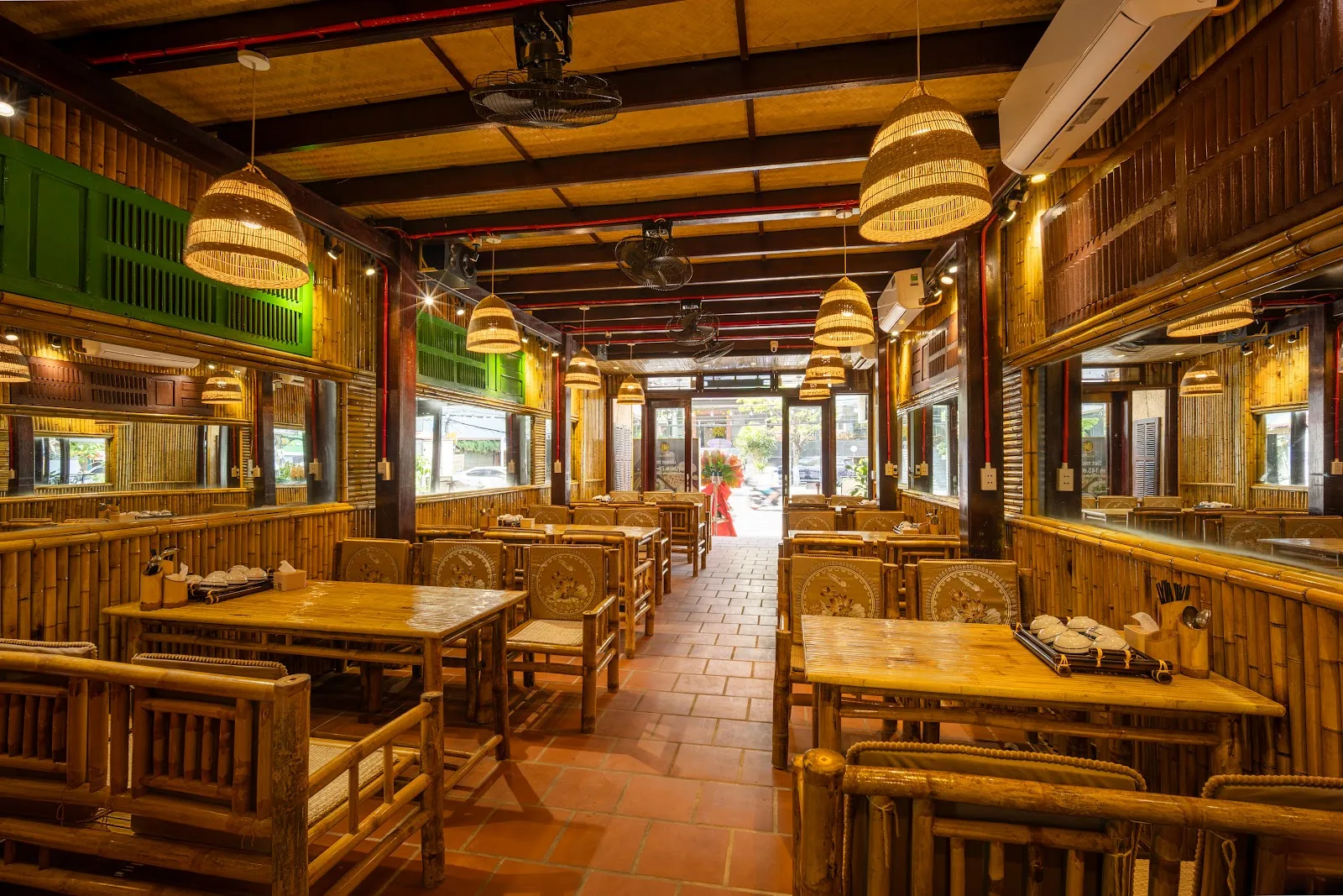 Cơm Nhà Linh – Quán Cơm Nhà Bình Dân Ở An Thượng