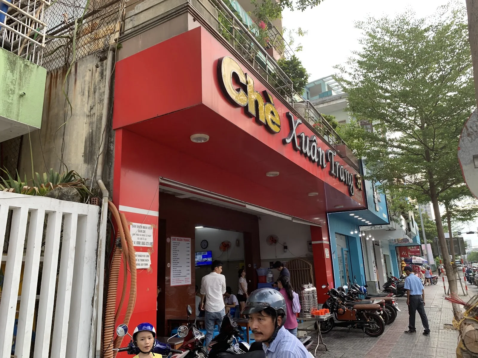 เชอ Xuân Trang – ร้านของหวานผสมชื่อดังที่ 31 เลอ ดวน