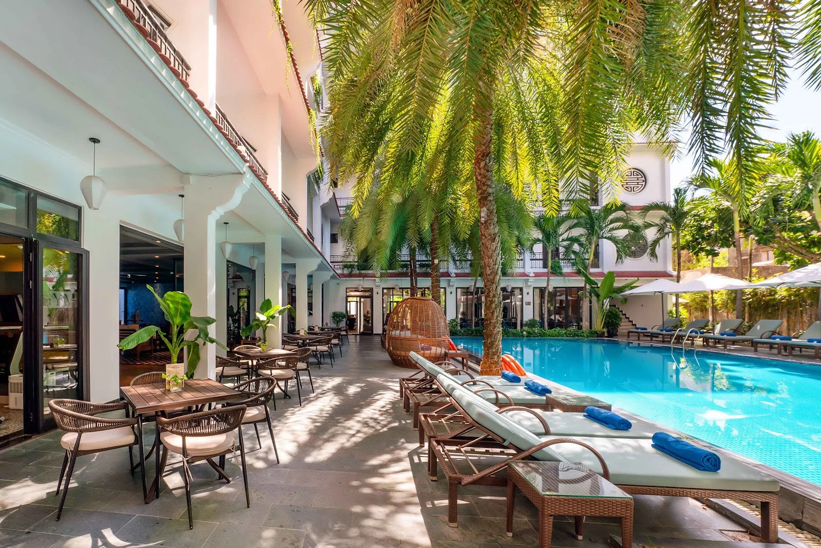 Hadana Boutique Resort Hoi An – รีสอร์ทที่มีสระว่ายน้ำน้ำอุ่นและสปาใน Cửa Đại