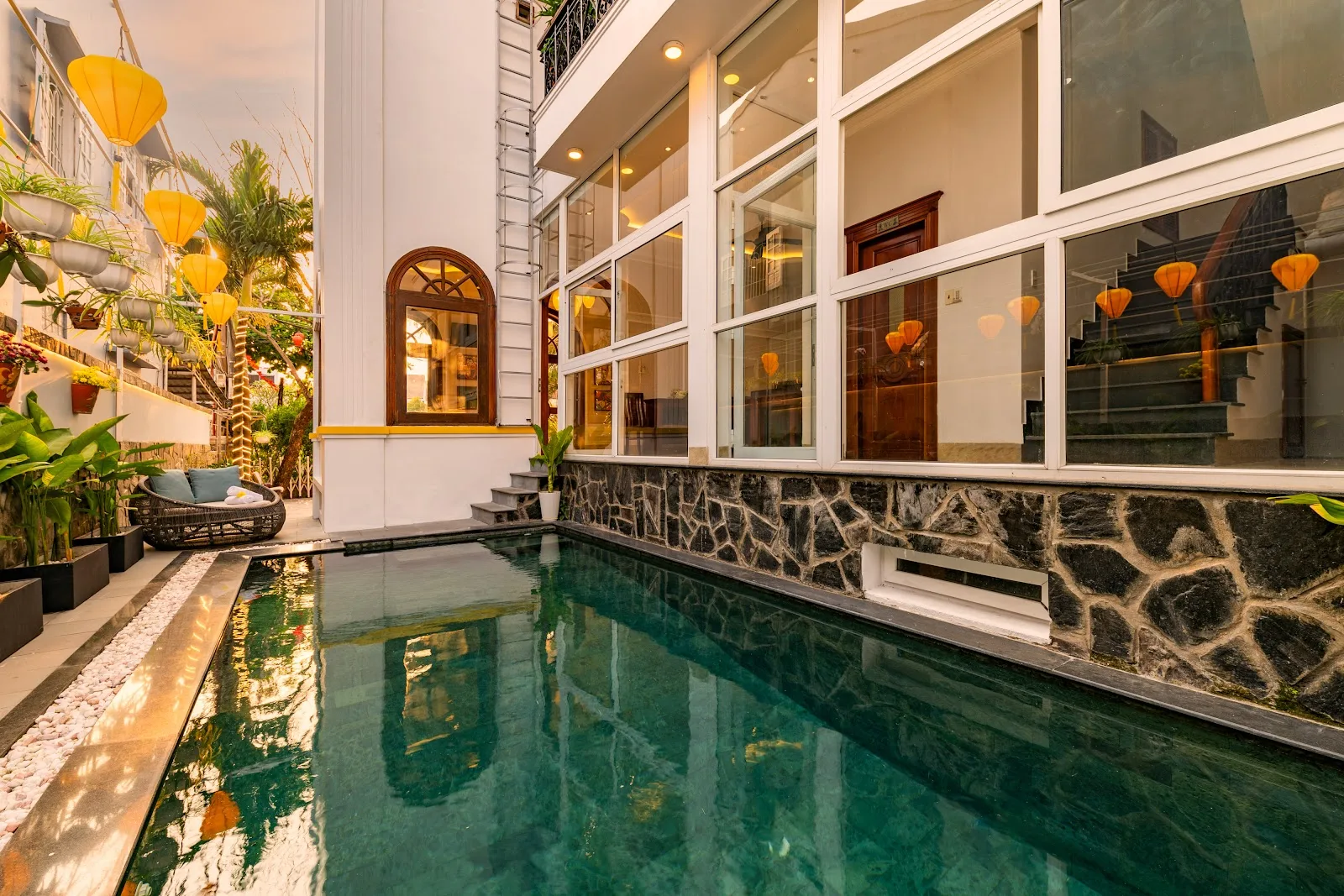 Iris De Villa Hoi An: วิลล่าตรงกลางสะอาด สวยงาม ราคาดี เปิด 24/7