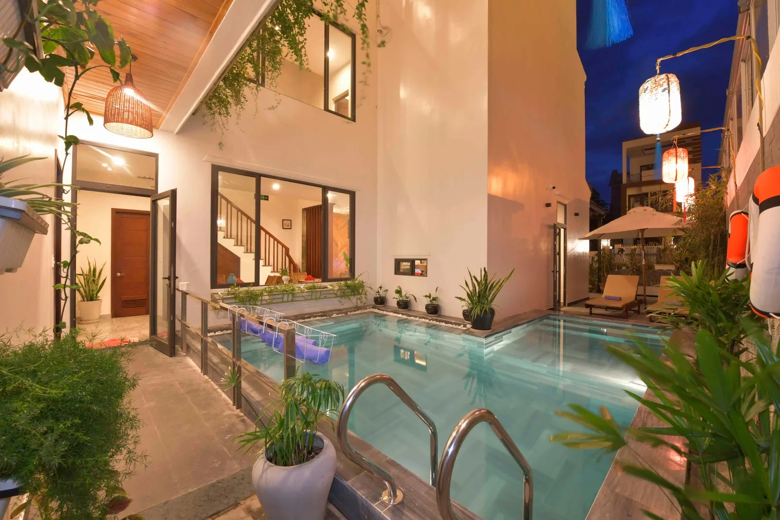 Saclo Villa and Hostel อยอาน: วิลล่าพร้อมสระว่ายน้ำและจักรยานฟรีใกล้เมืองโบราณ
