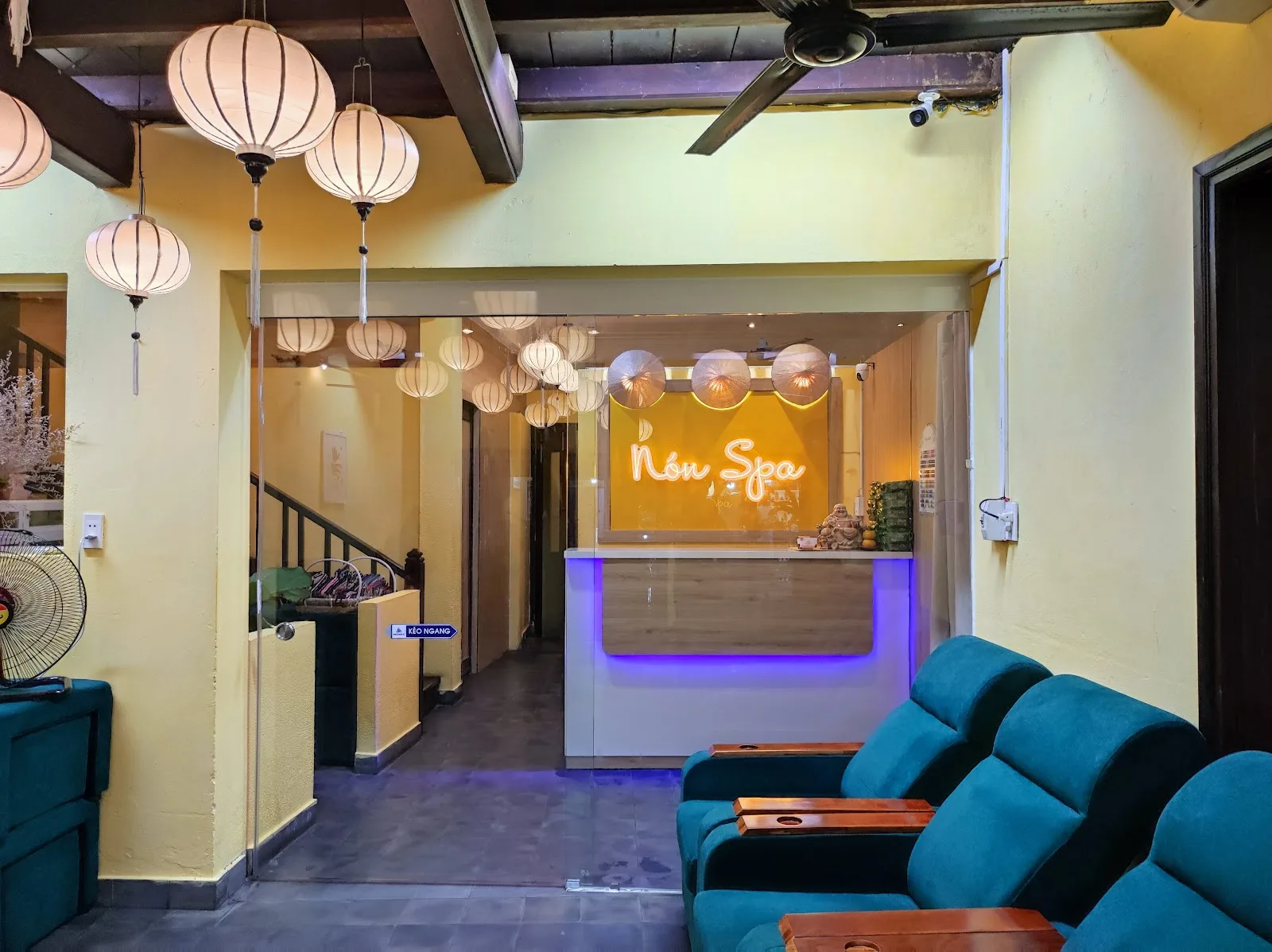 Nón Spa Hội An: Dịch Vụ Massage Đá Nóng Và Massage Chân Chuyên Nghiệp Tại Lê Lợi