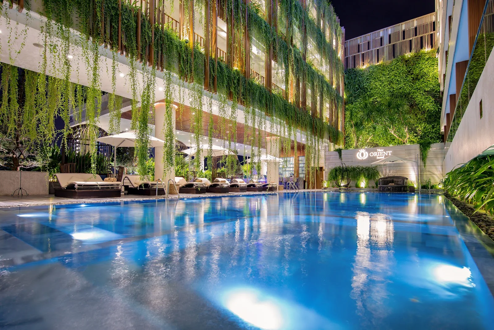 Wink Hotel Danang Riverside: โรงแรมโมเดิร์นพร้อมวิวสะพานมังกร ใจกลางดานัง
