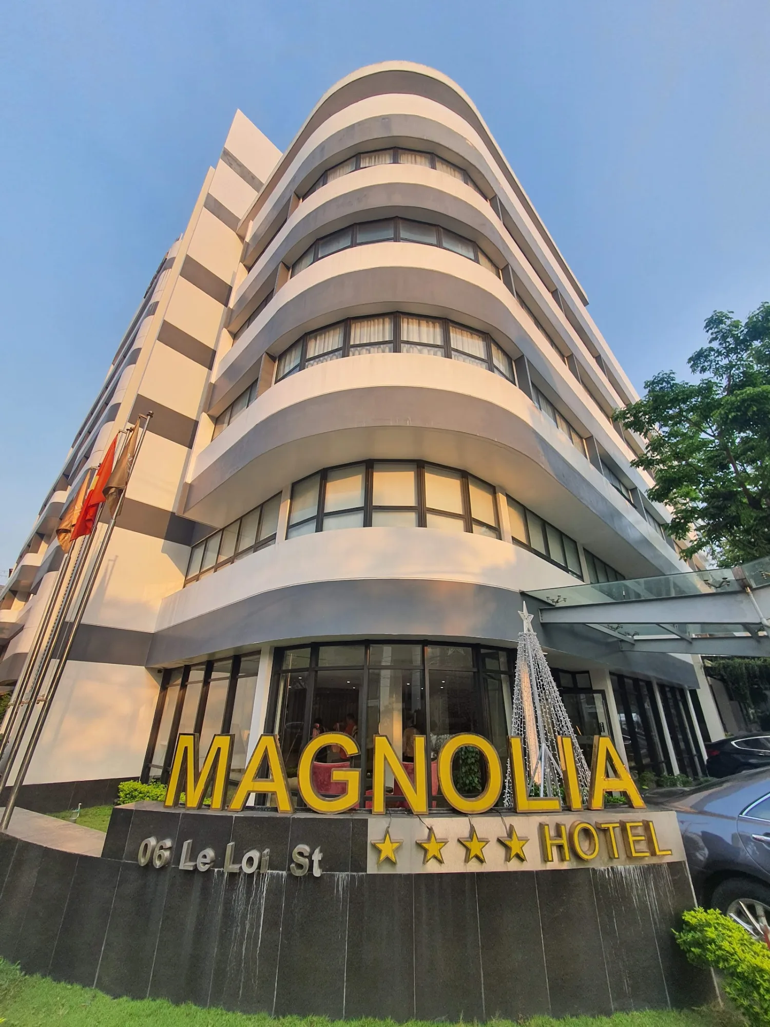 Magnolia Hotel: 다낭 중심지에 위치한 현대적이고 편리한 호텔, 러로이