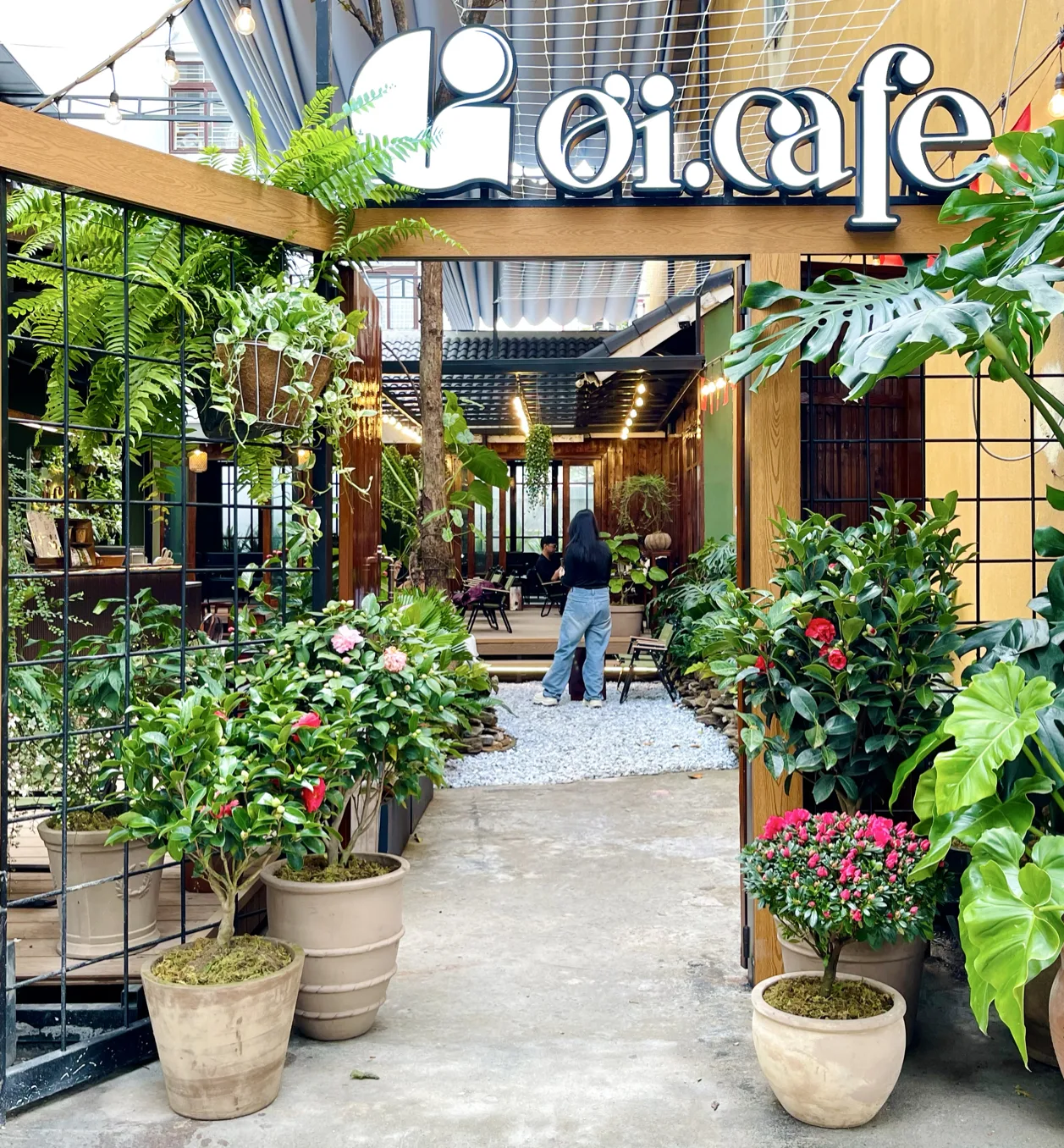 Ơi Cafe – Quán Cà Phê Sân Vườn Xanh Mát Và Thưởng Thức Cà Phê Muối Đặc Sản Tại Đà Nẵng