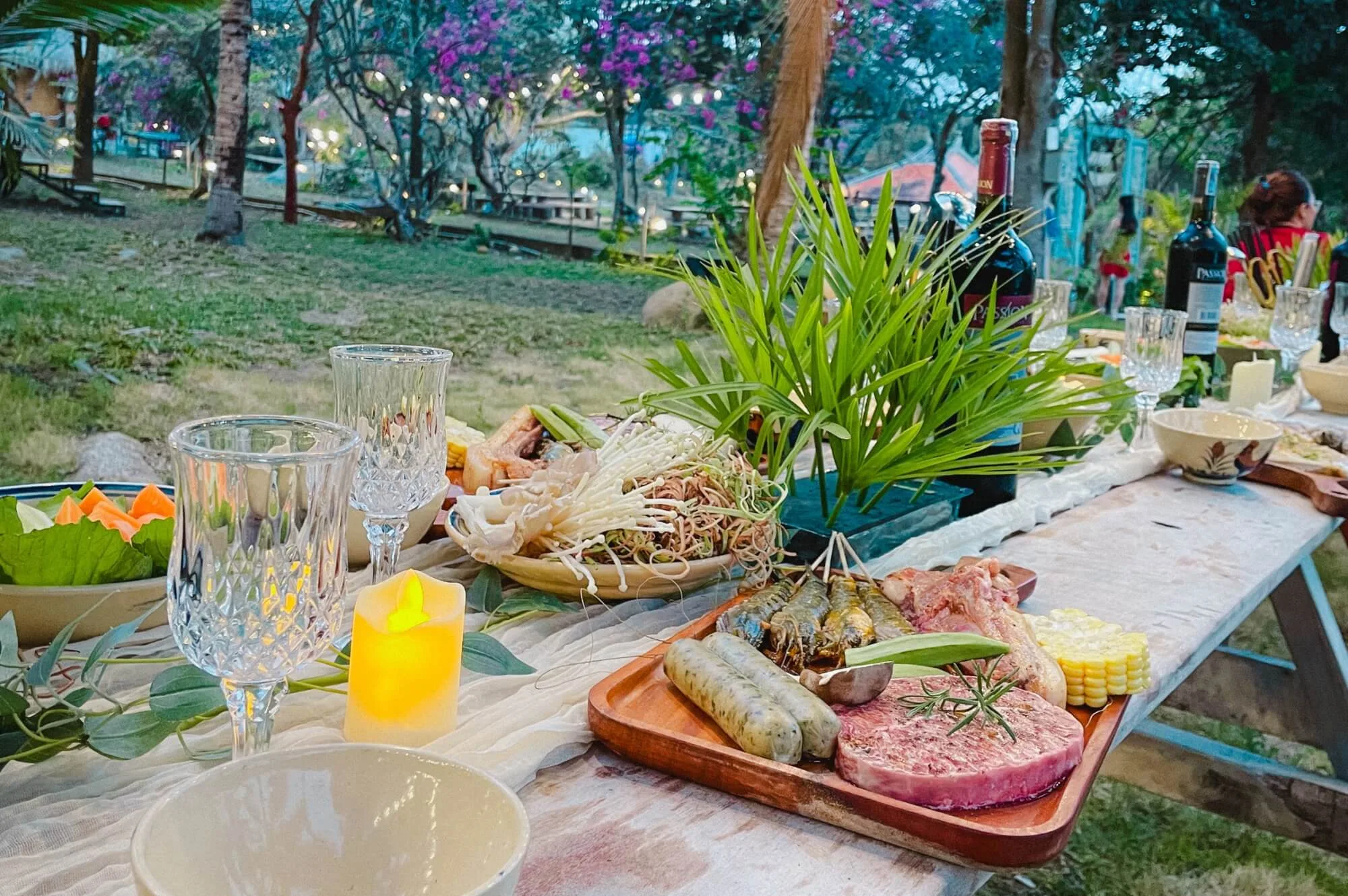 Picnic nhẹ / thư giãn kiểu “healing”