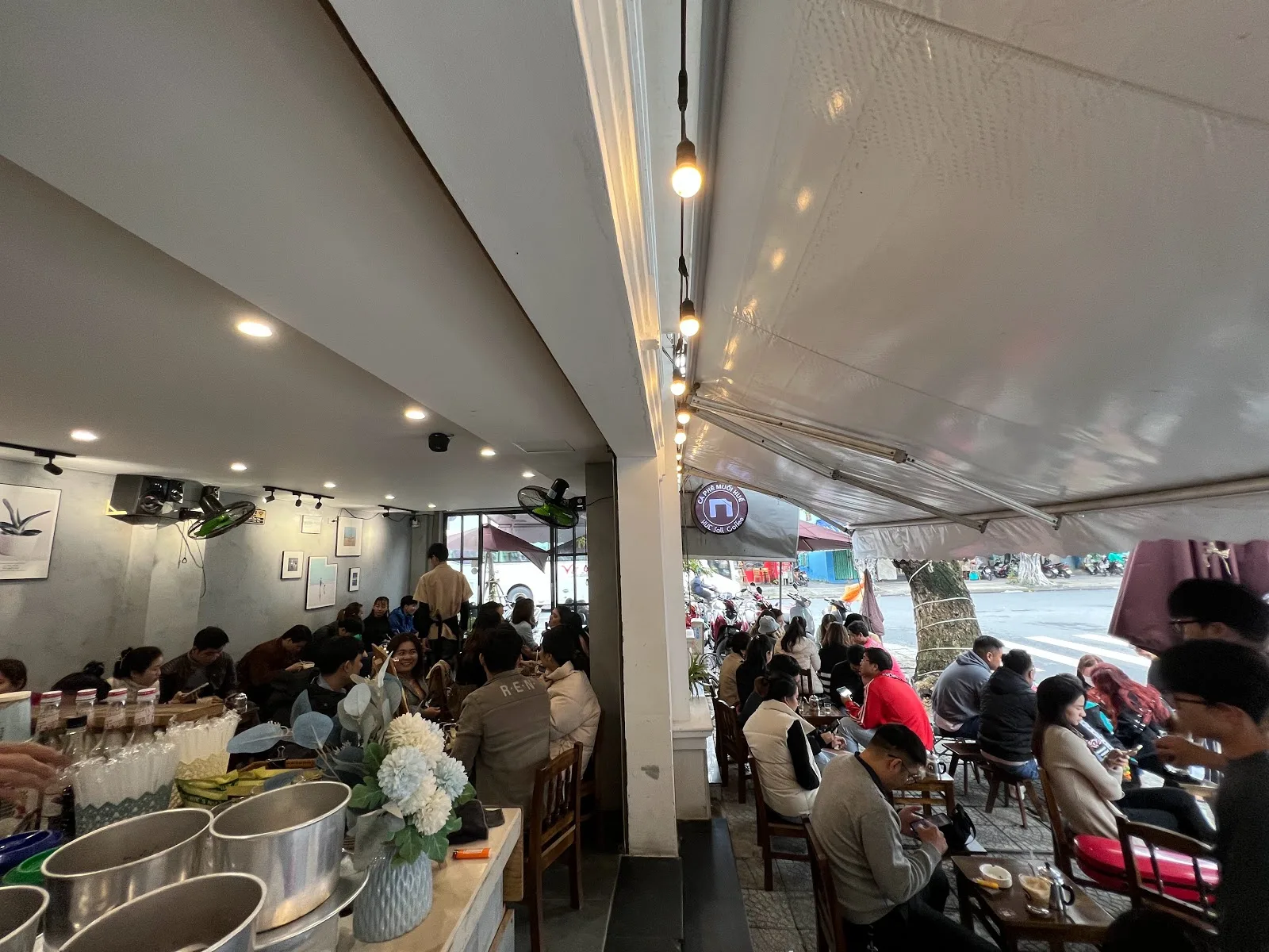 Cà Phê Muối Huế 3 - N Salt Cafe Trần Phú – Địa Điểm Thưởng Thức Cà Phê Muối Chuẩn Vị