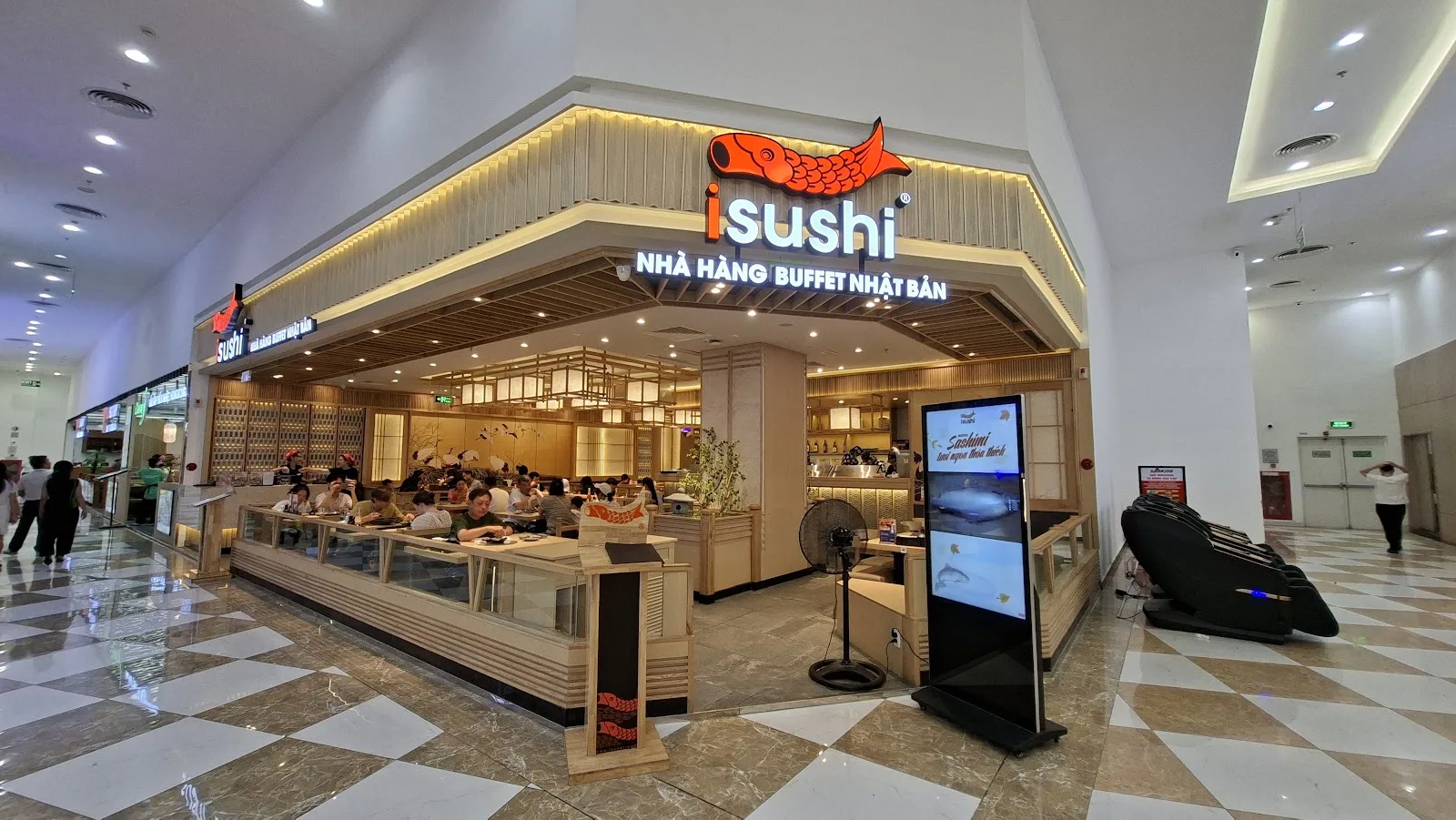 iSushi Vincom – 高档日本自助餐餐厅，提供新鲜生鱼片和汉江景色