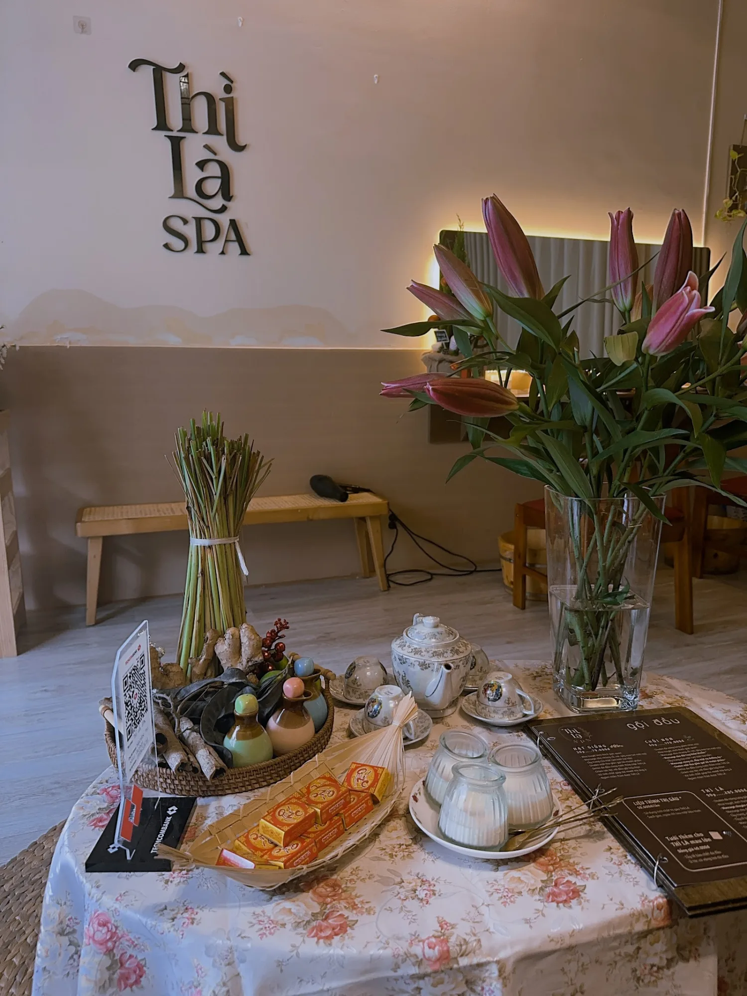 Thì Là Spa 다낭 – 하이차우에서 신뢰할 수 있는 목, 어깨, 등 마사지와 허브 헤드 워시