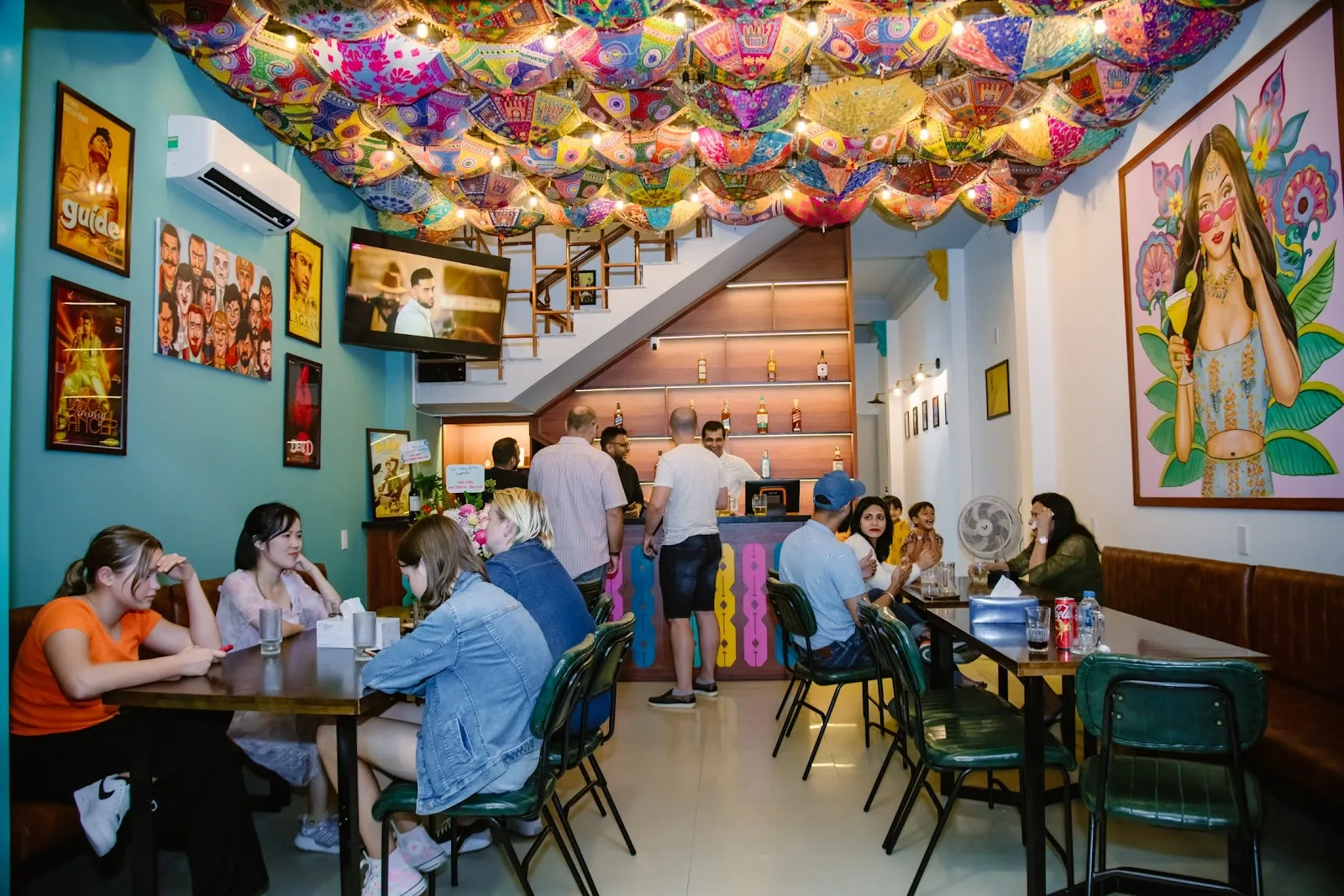 Patakka Tran Bach Dang - Indian Restaurant and Chill Bar