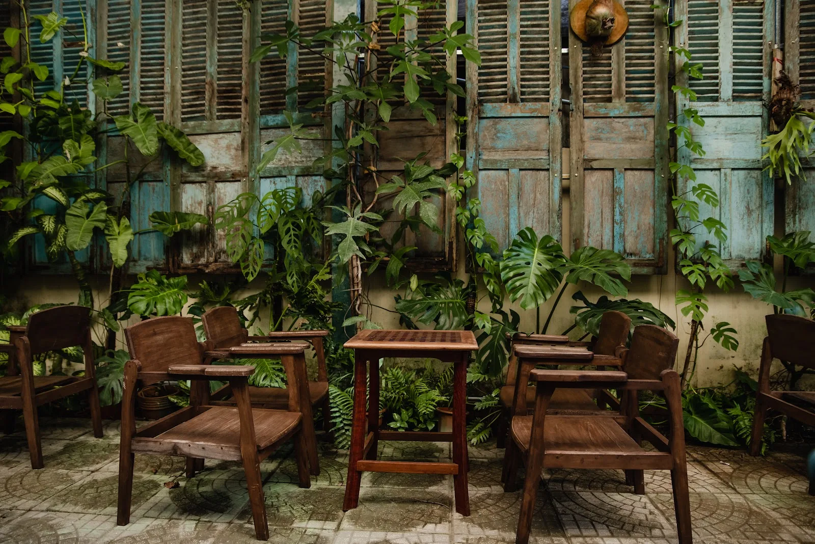 Trốn Hội An Coffee & Brunch - Quán Cà Phê Sân Vườn Yên Tĩnh Phục Vụ Brunch Thượng Hạng
