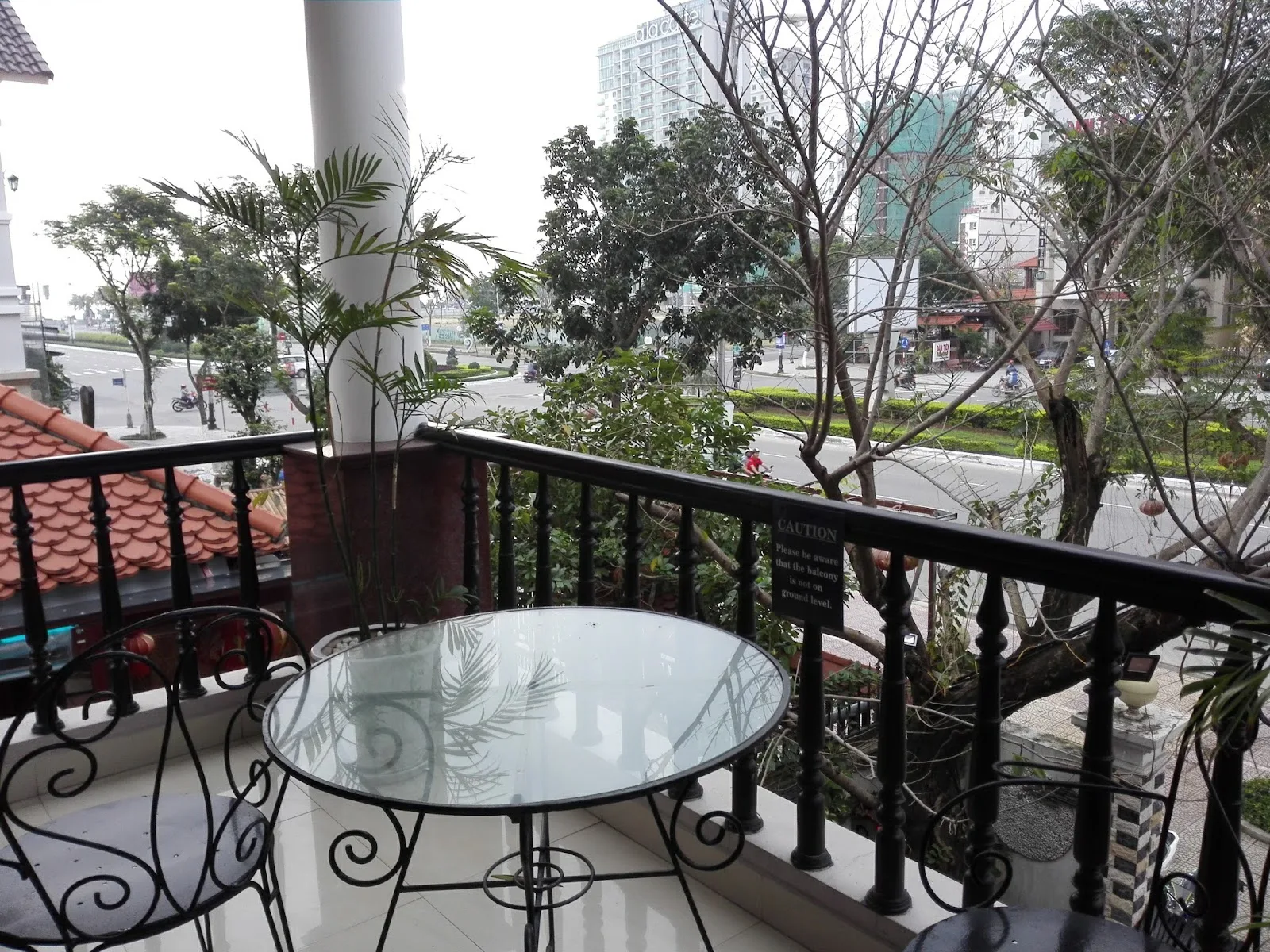 Sofia Restaurant Da Nang: Nhà Hàng Á Âu Có Nhạc Live Trên Đường Phạm Văn Đồng