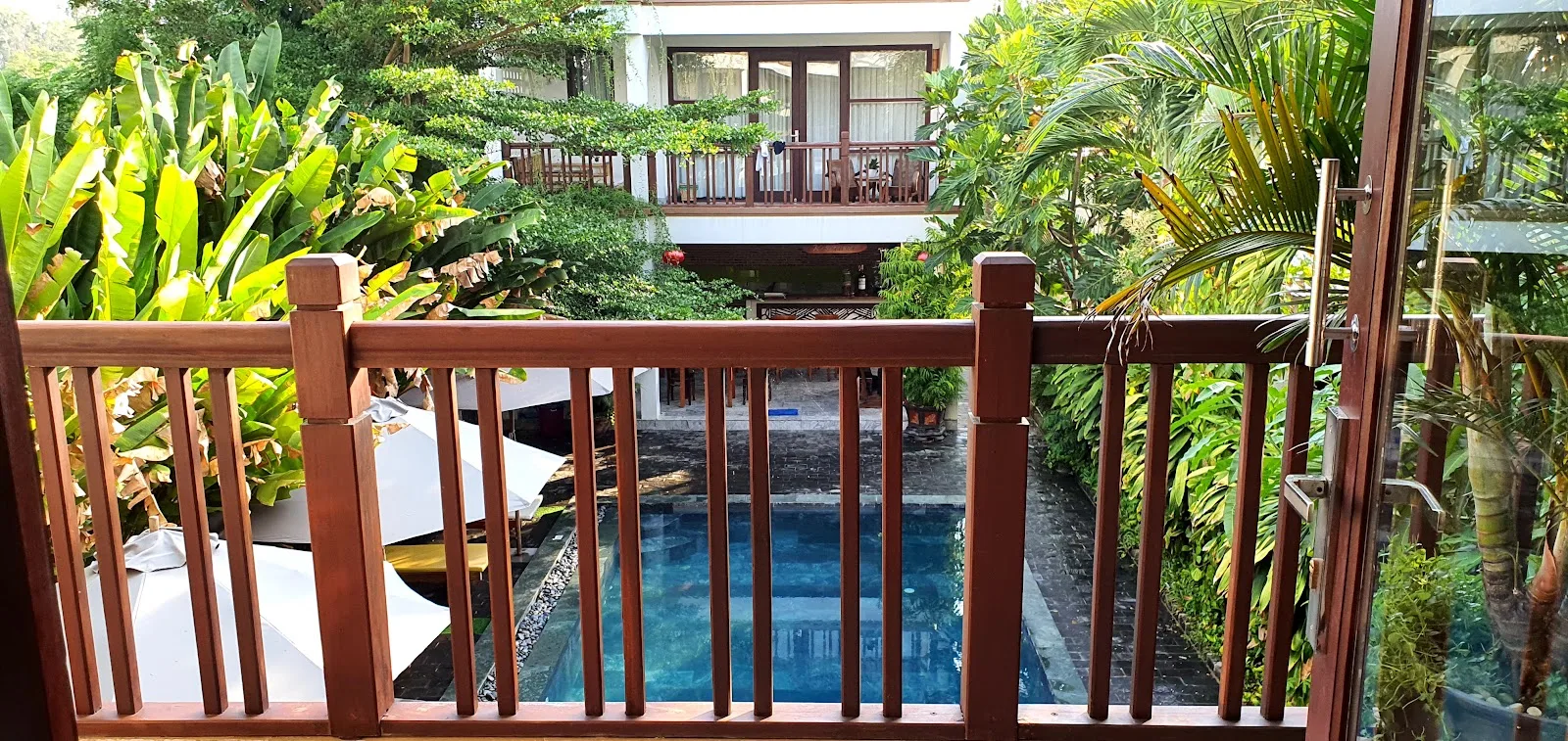 Golden Bell Homestay - Classic Homestay with Breakfast Buffet and Free Bicycles