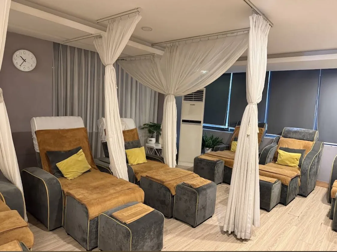 EMI SPA & BEAUTY DANANG - Professional River View Spa, Massage and Skincare