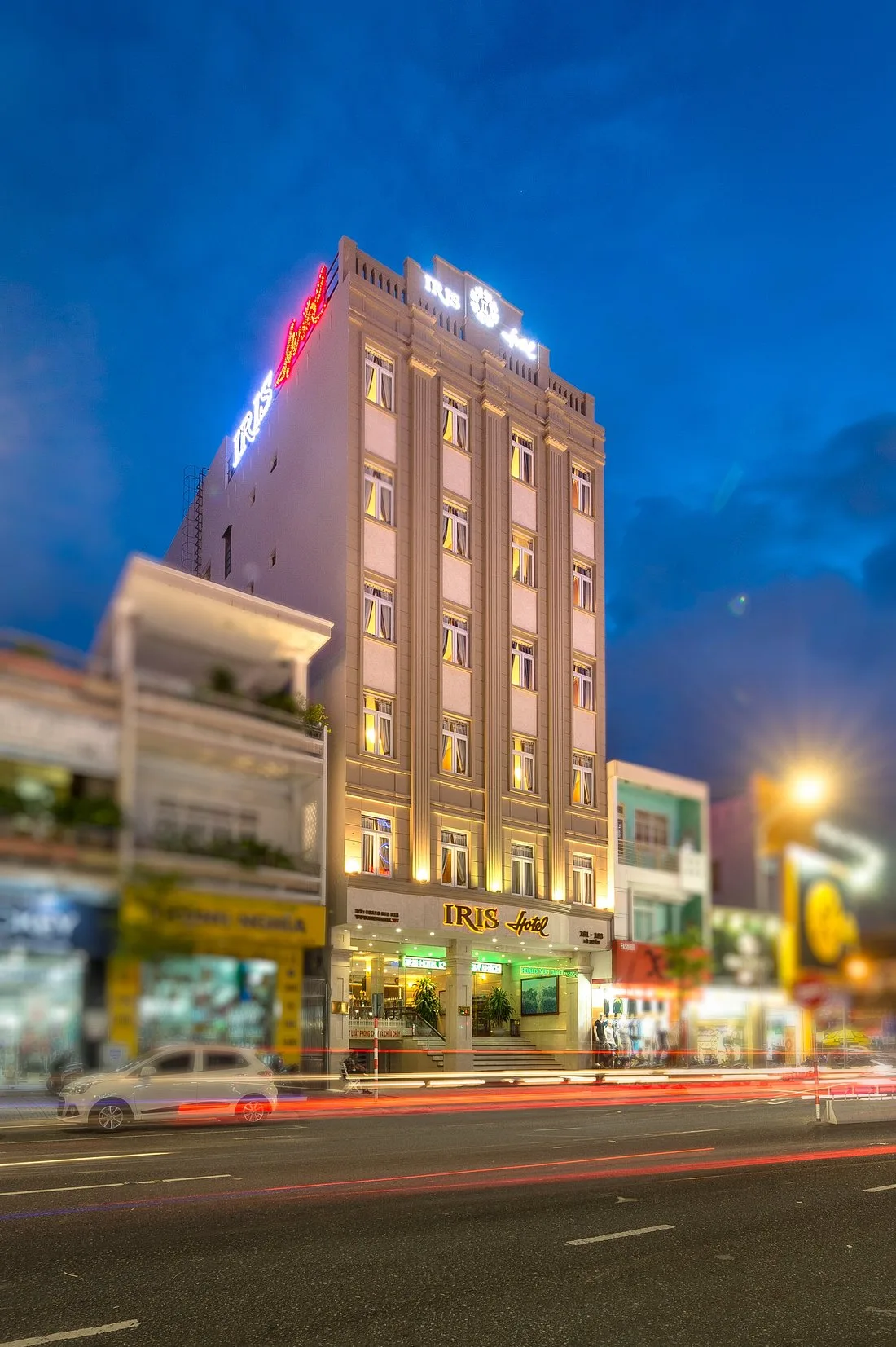 Iris Hotel Danang: Khách Sạn Trung Tâm Giá Tốt Gần Ga Đà Nẵng