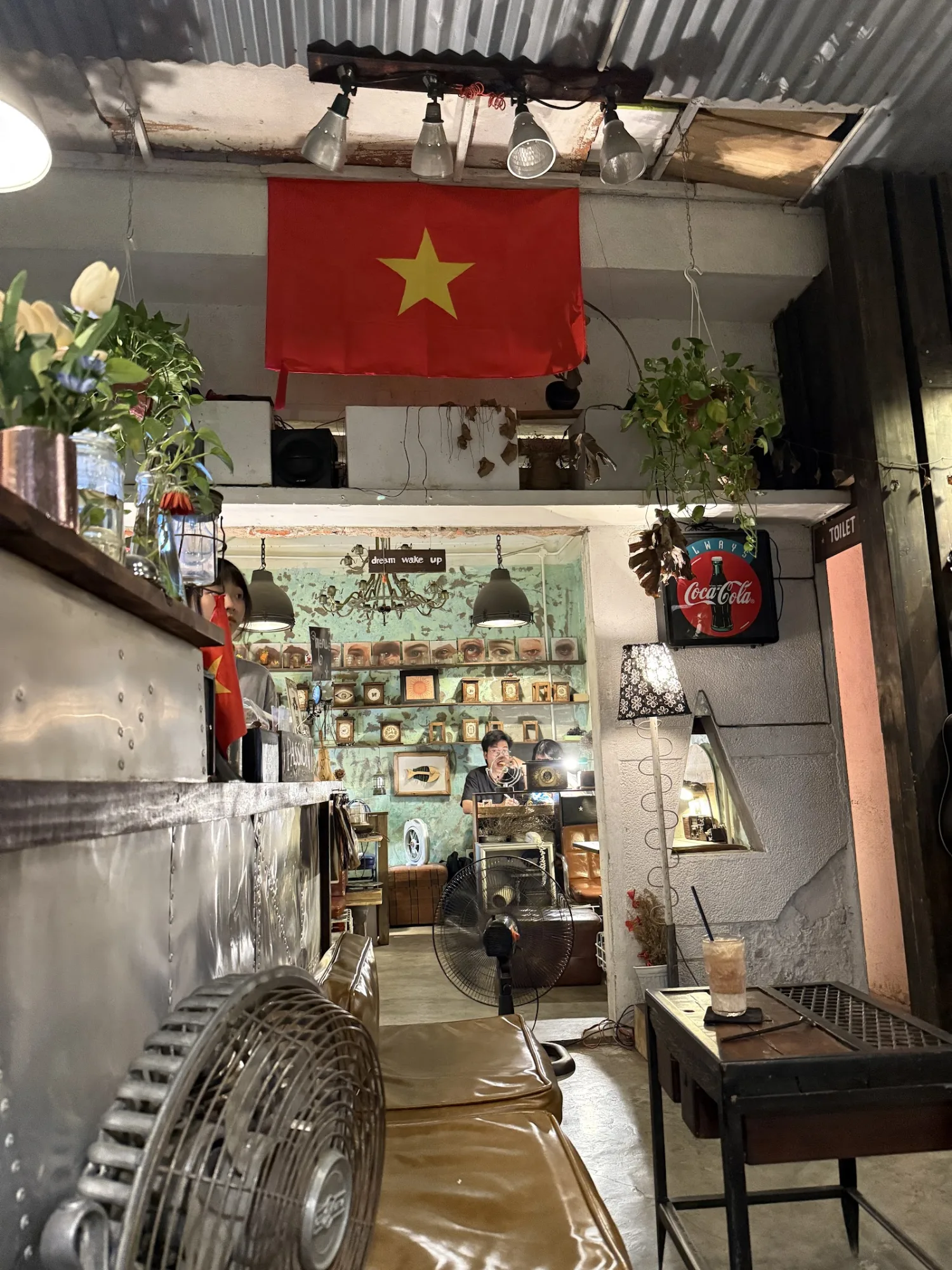 Chihiro Coffee Đà Nẵng – Quán Cà Phê Phong Cách Nhật Yên Tĩnh Ở Phan Thành Tài