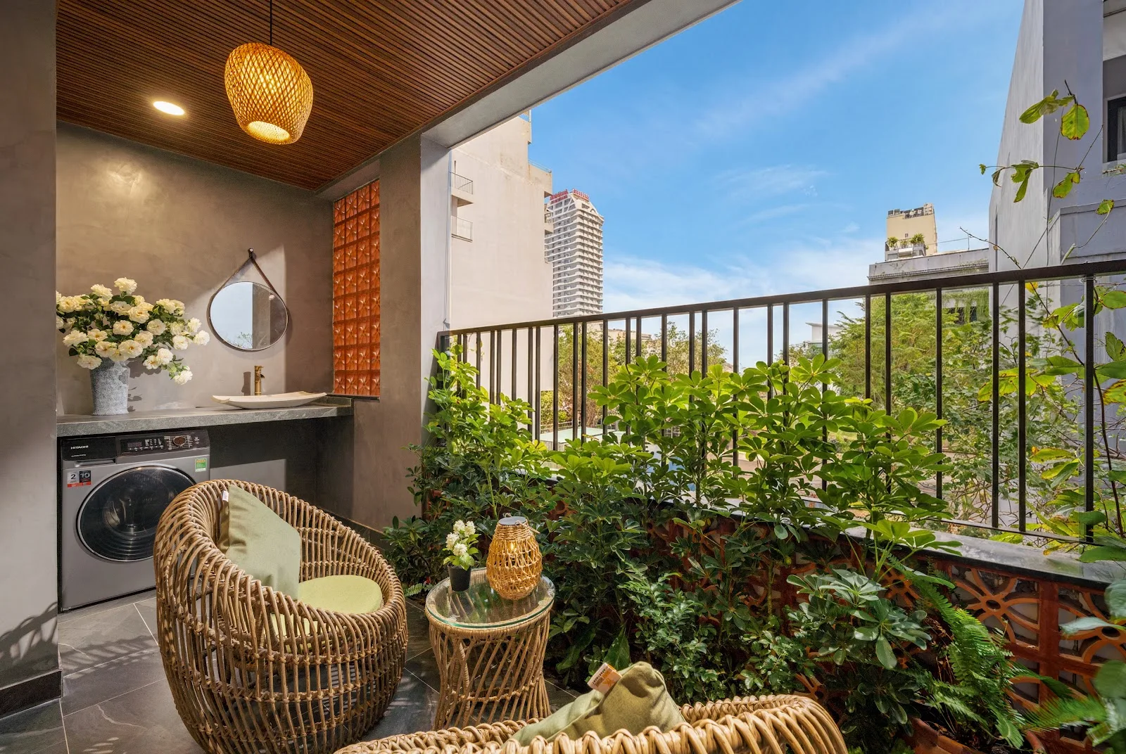 May Home Green Apartment - สัมผัสประสบการณ์ห้องพักอพาร์ตเมนต์สไตล์กรีนที่เงียบสงบ ใกล้หาดหมีเคว