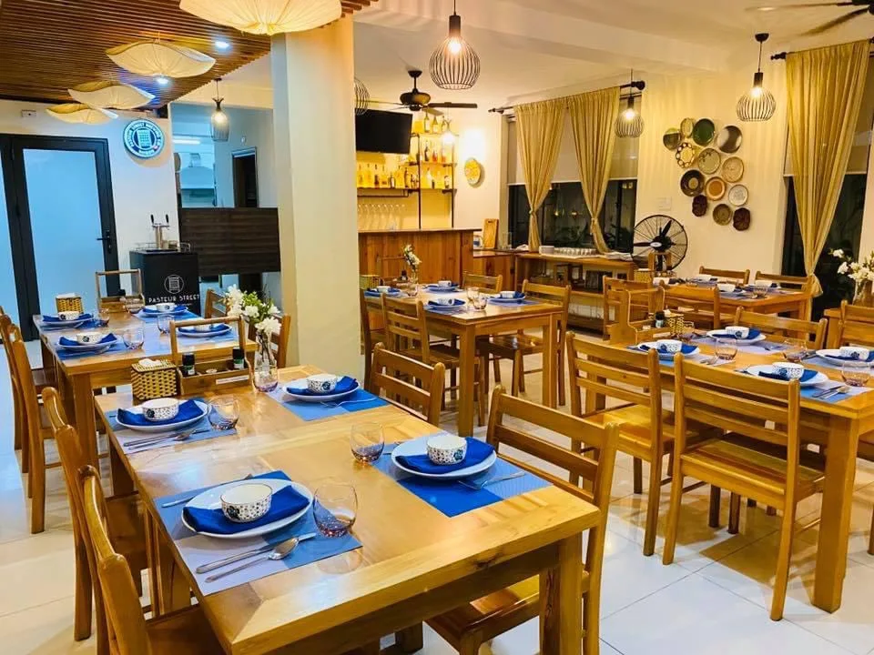 Lazeez Indian Halal Restaurant - Trải Nghiệm Nhà Hàng Ẩm Thực Ấn Độ Với Món Halal Chuẩn Vị