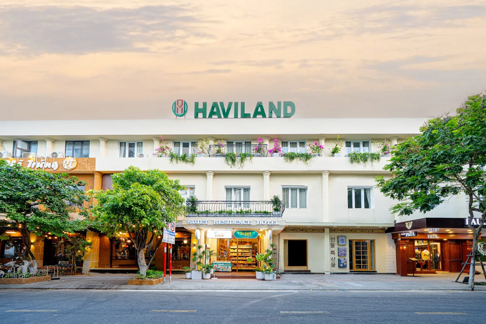 Sujet Residence Danang: Khách Sạn Căn Hộ Hiện Đại View Sông Hàn Có Hồ Bơi Cực Đẹp