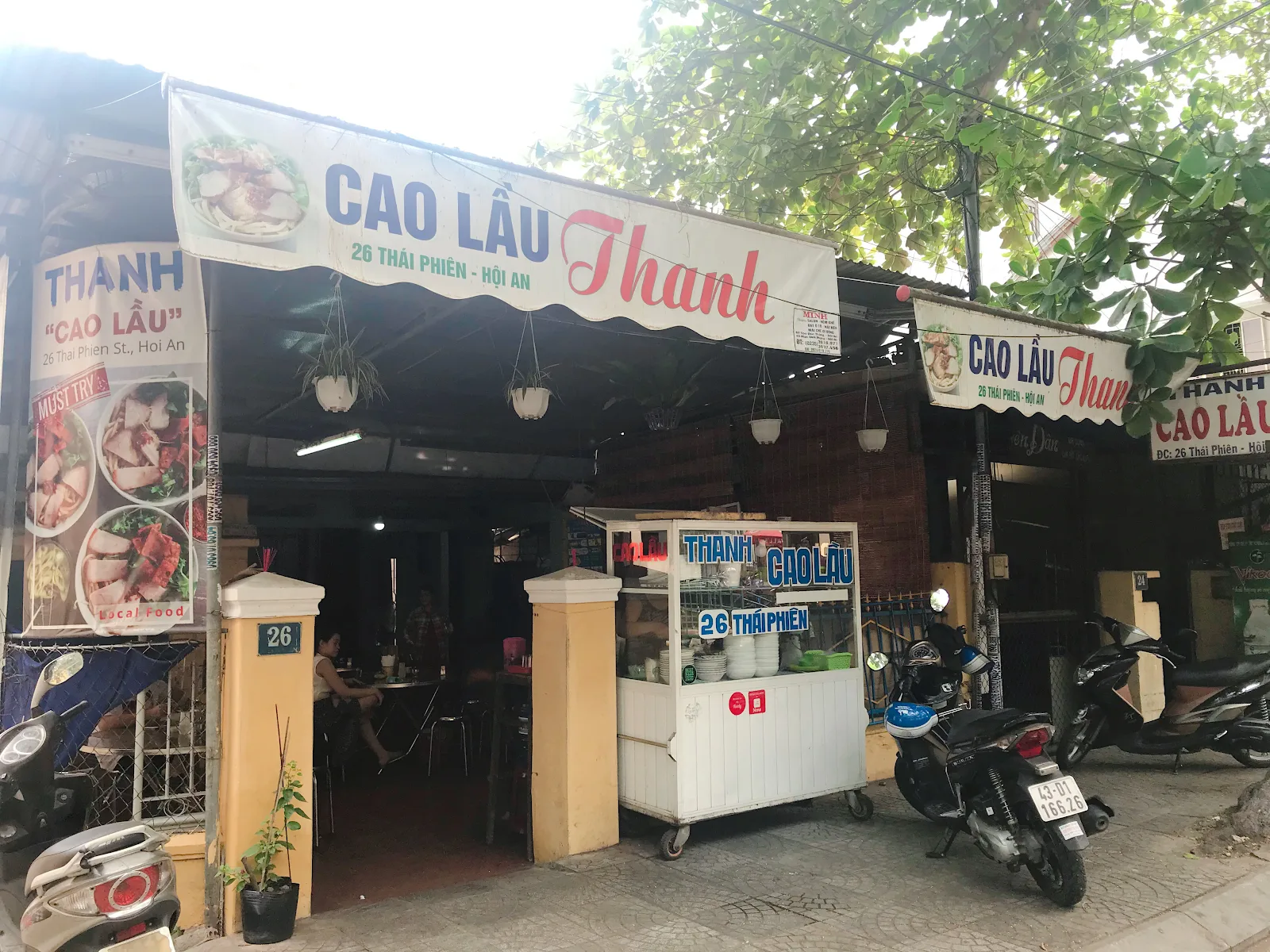 Cao Lau Thanh: A Culinary Haven for Authentic Cao Lau in Hoi An Ancient Town