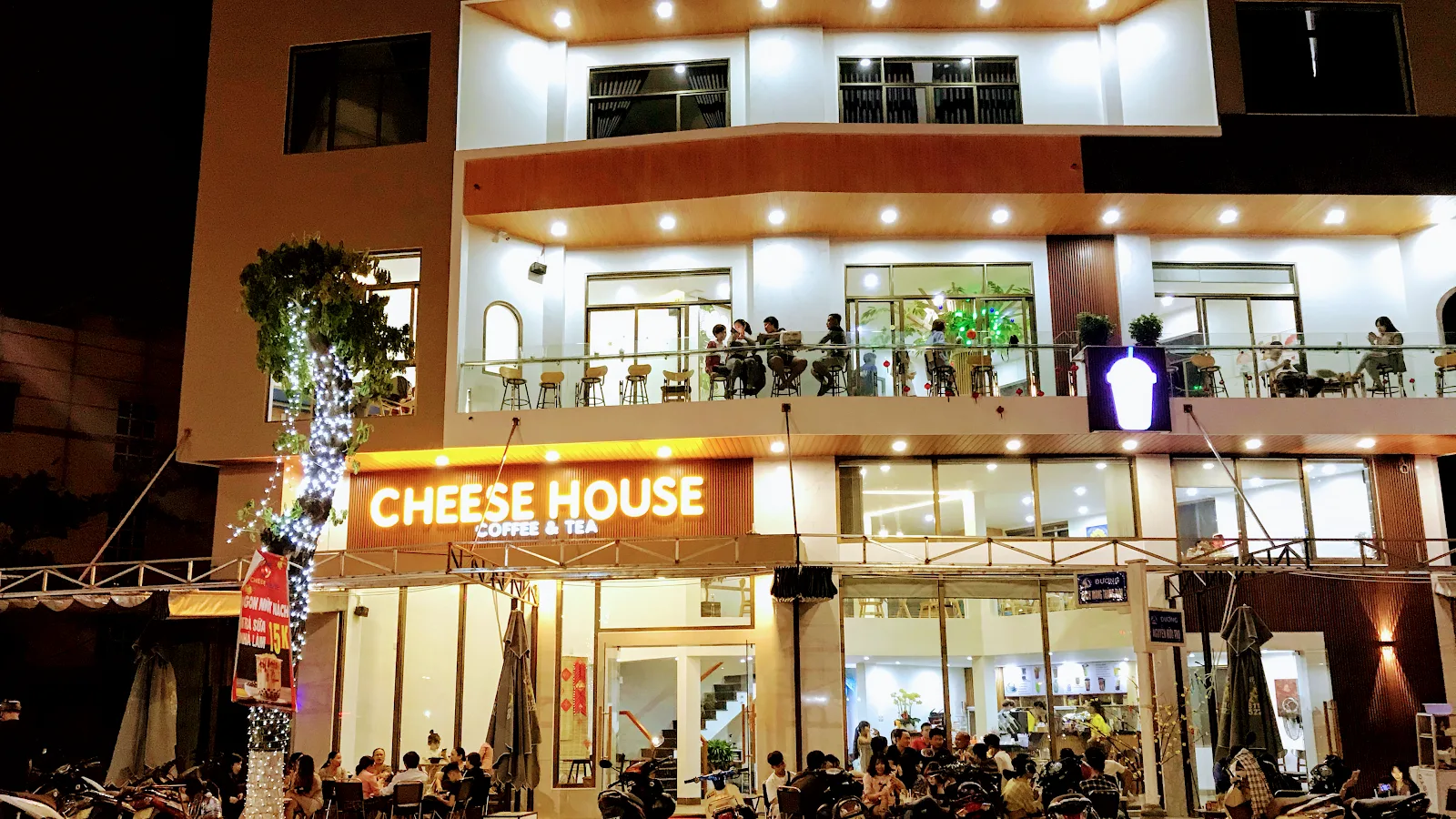 King House Coffee & Tea - บุกเมนูชาและกาแฟราคาท้าชน เปิดถึง 4 ทุ่ม