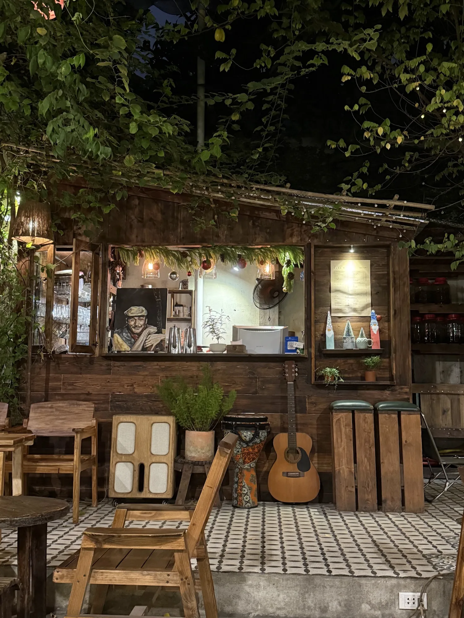 Dune 45 - Ghé Thăm Quán Cà Phê Phong Cách Cabin Trong Rừng Đẹp Tại Đà Nẵng