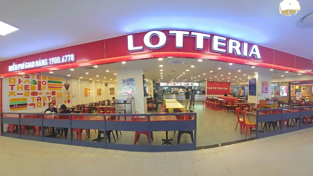 Lotteria LOTTE Mart ดานัง: จุดนัดพบไก่ทอดและเบอร์เกอร์ที่สมบูรณ์แบบสำหรับการช้อปปิ้ง