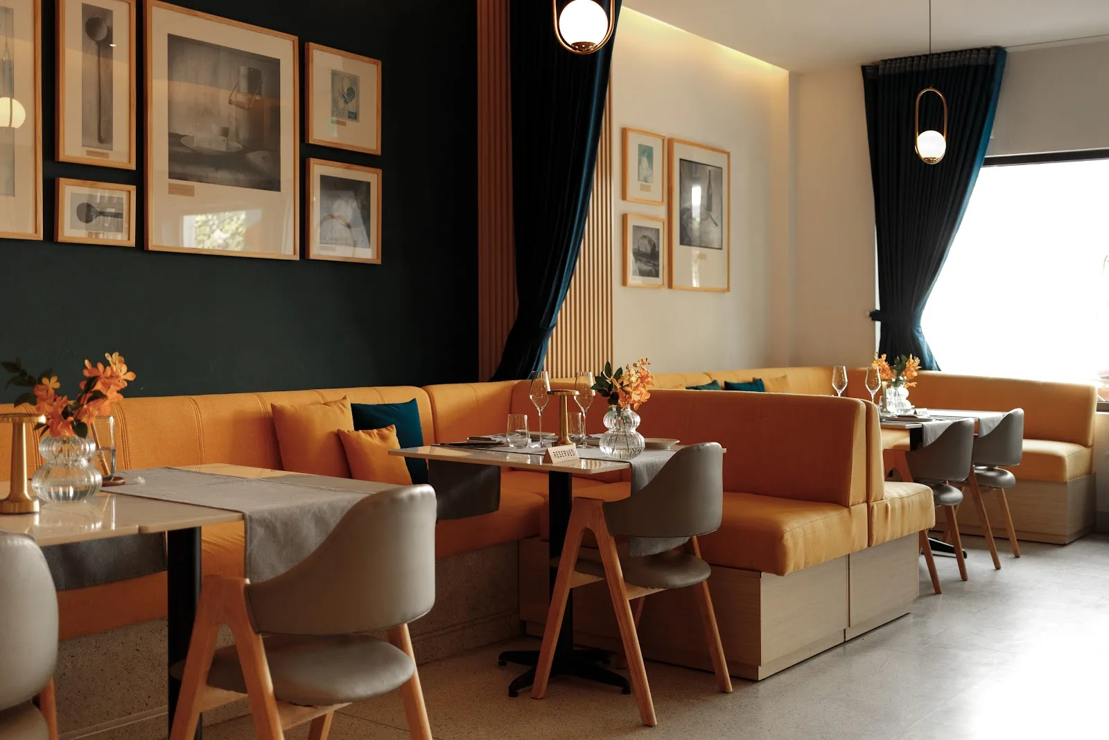 Le Comptoir Da Nang: ร้านอาหารฝรั่งเศส Fine Dining สุดโรแมนติกสำหรับการออกเดทและเลี้ยงรับรอง