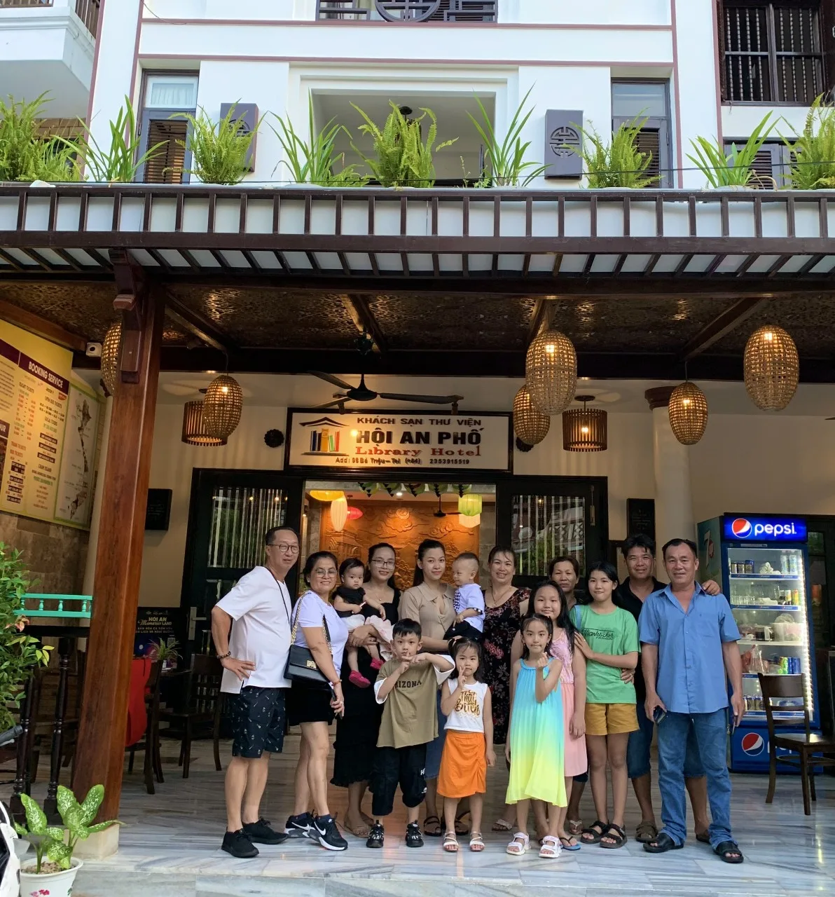 Hoi An Pho Library Hotel: Hotel with Rooftop Pool Near the Ancient Town
