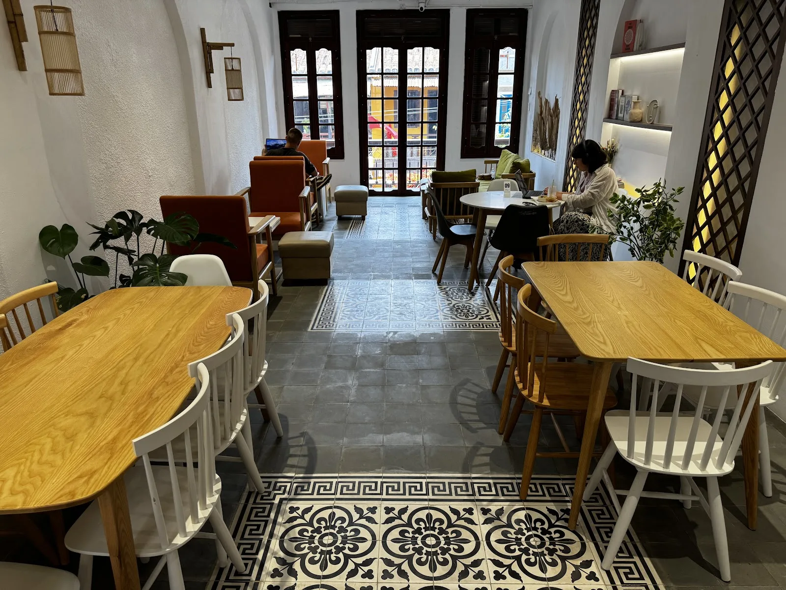 25s Cafe & Brunch - Điểm Hẹn Cà Phê Và Ăn Sáng Lý Tưởng Tại Hội An