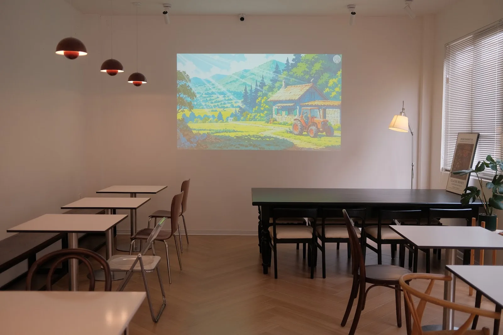 The Living Room: Địa Điểm Học Nhóm Và Trò Chuyện Siêu Thoải Mái