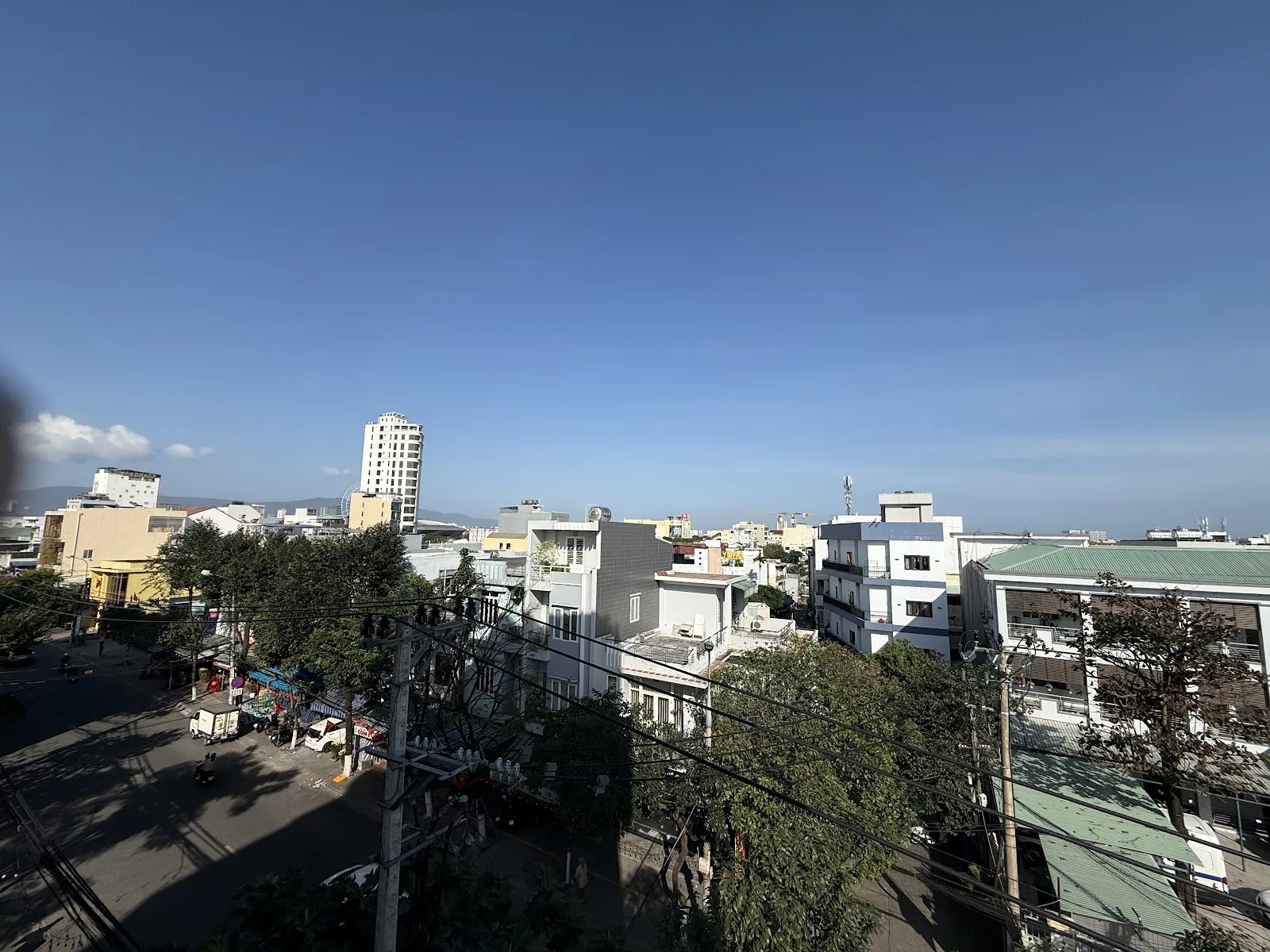 FIRST Studio Hotel：适合商务旅客的整洁住宿选择