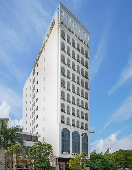 Gold Plaza Hotel: Lựa Chọn Lưu Trú Đáng Tiền Cho Khách Công Tác