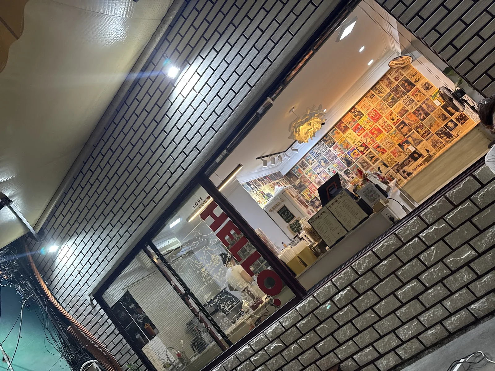 Coffeeinspring - Quán Cà Phê Vỉa Hè Trung Tâm Đà Nẵng Có Matcha Latte Và Cà Phê Muối Cực Ngon