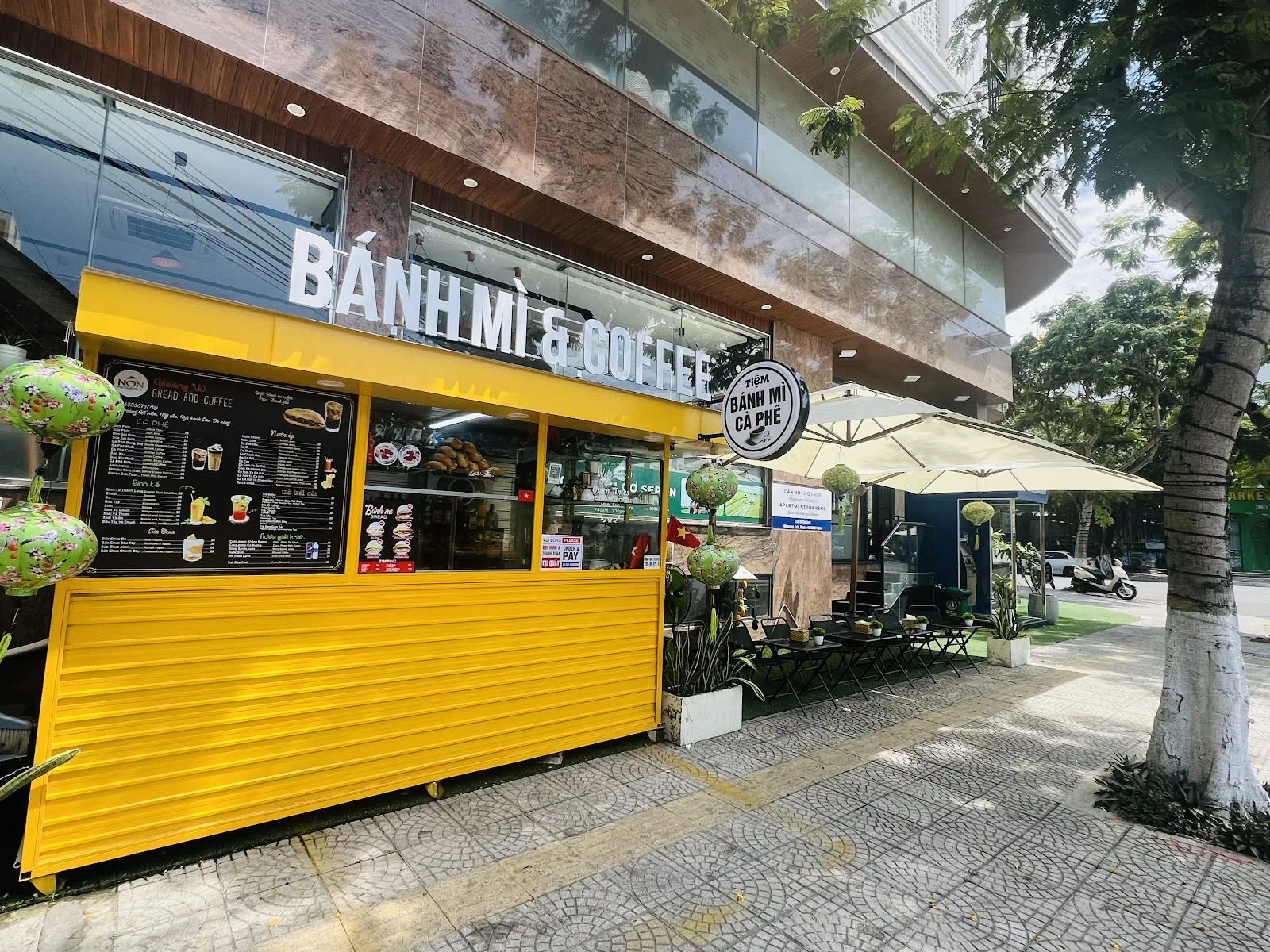 Tiệm Bánh Mì Cà Phê Hoàng Kế Viêm - Quán Ăn Sáng Và Cà Phê Ngon Giá Bình Dân